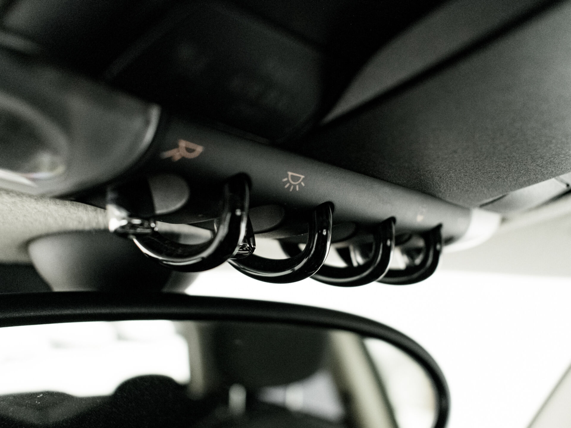 Купить MINI Hatch Cooper S 1.6 AT (184 л.с.), 2012 в Екатеренбурге