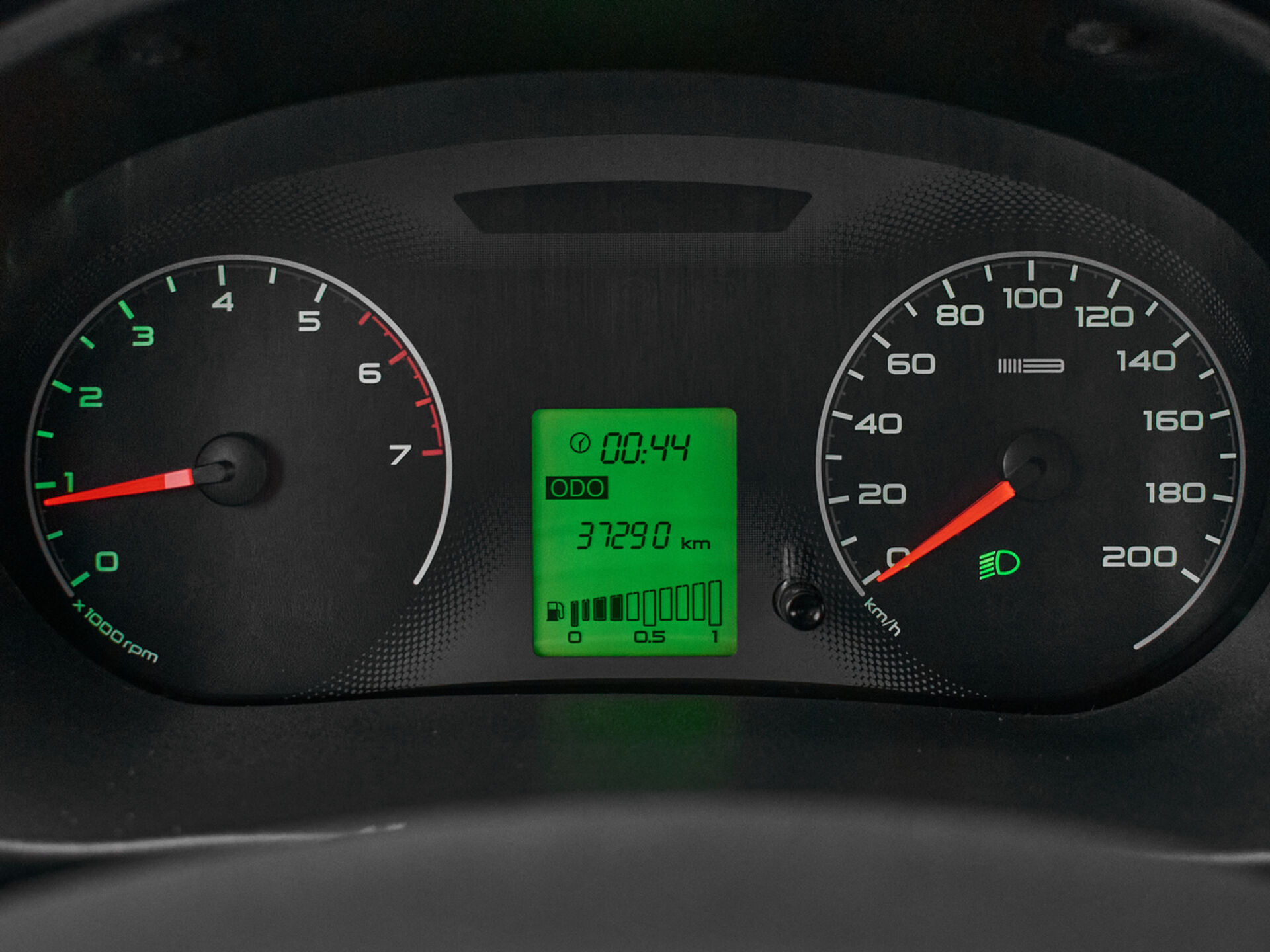 Купить Lada (ВАЗ) Granta 1.6 MT (87 л.с.), 2018 в Екатеренбурге