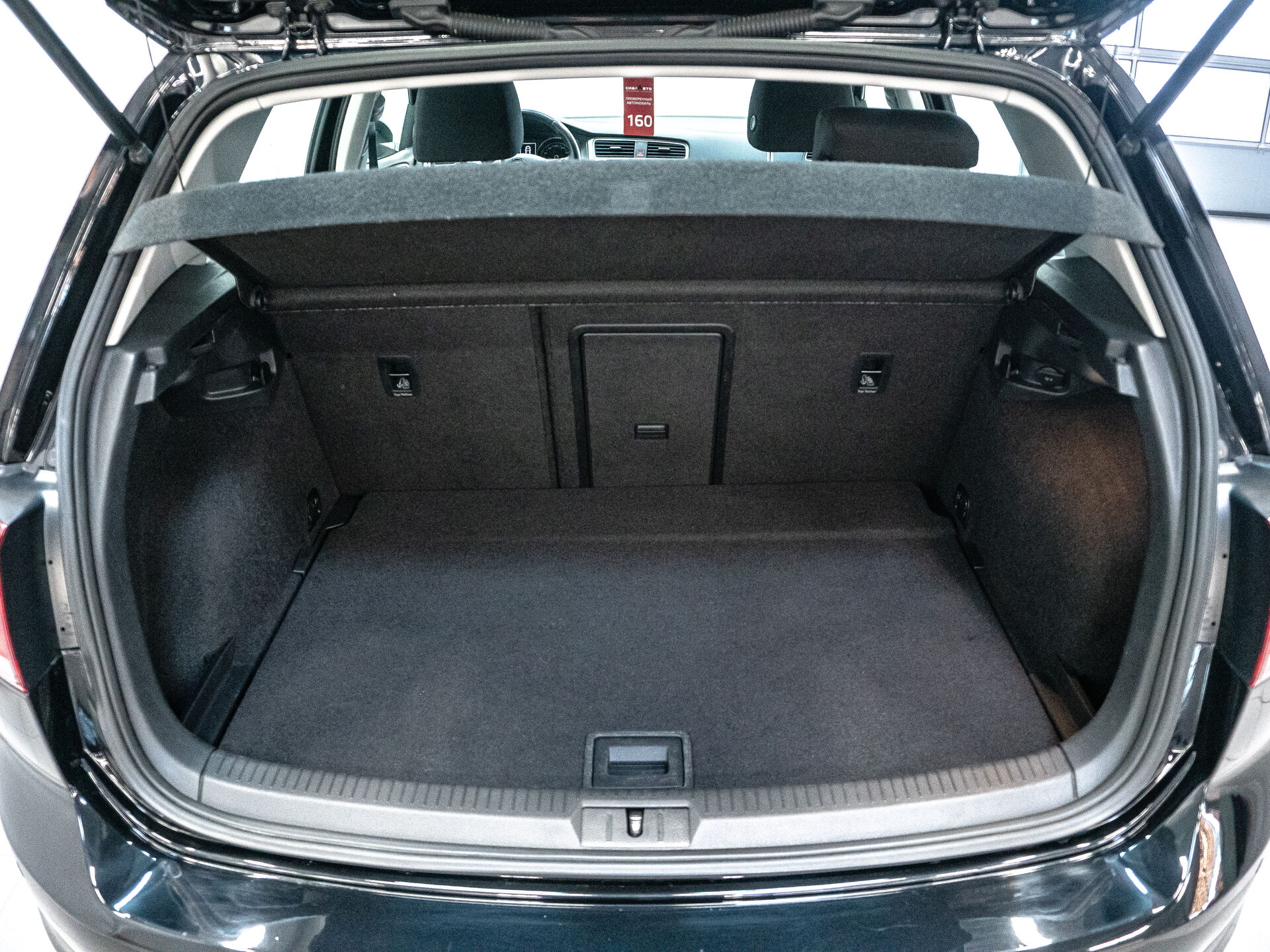 Volkswagen Golf 2012 24