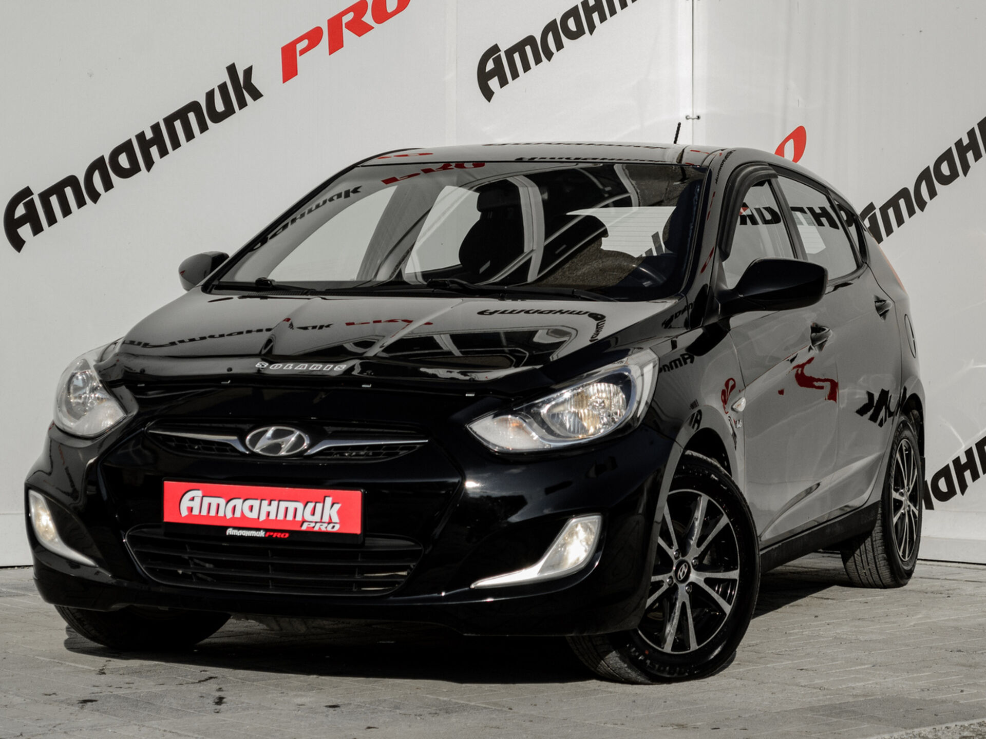 Купить Hyundai Solaris 1.6 MT (123 л.с.), 2013 в Екатеренбурге