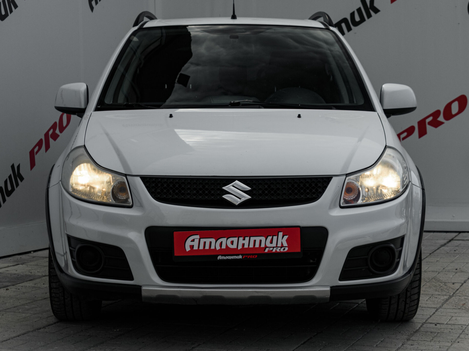 Купить Suzuki SX4 1.6 AT (112 л.с.), 2012 в Екатеренбурге