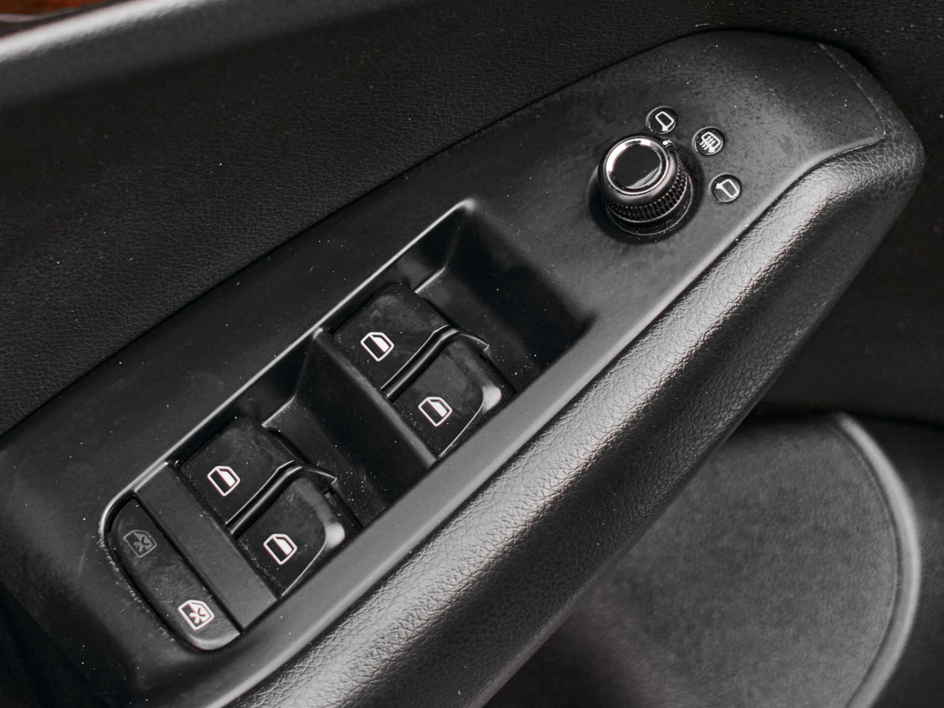 Купить Audi Q5 clean diesel 2.0d AMT (170 л.с.) 4WD, 2012 в Екатеренбурге