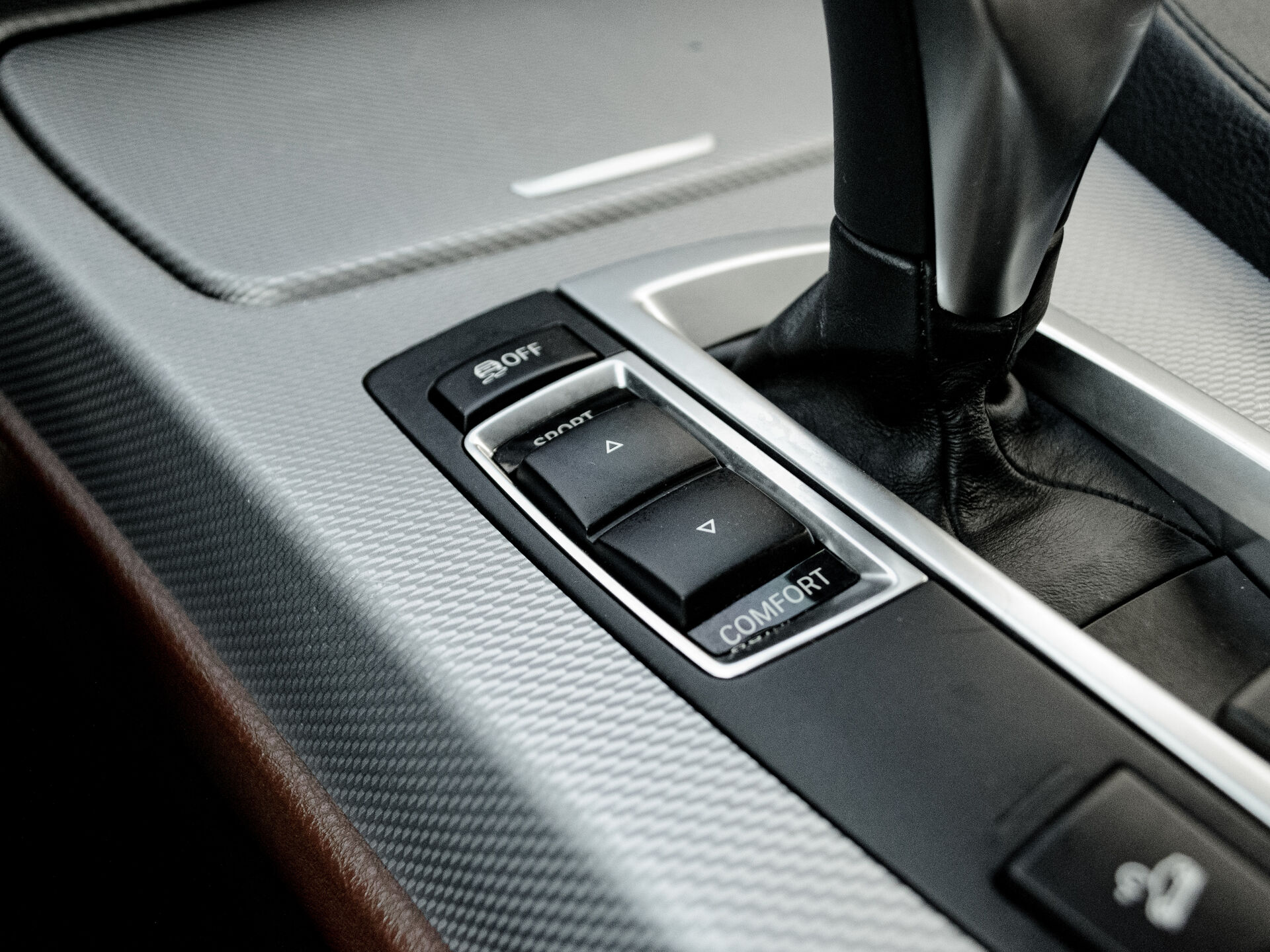 Купить BMW 6 серии 640i xDrive 3.0 AT (320 л.с.) 4WD, 2014 в Екатеренбурге