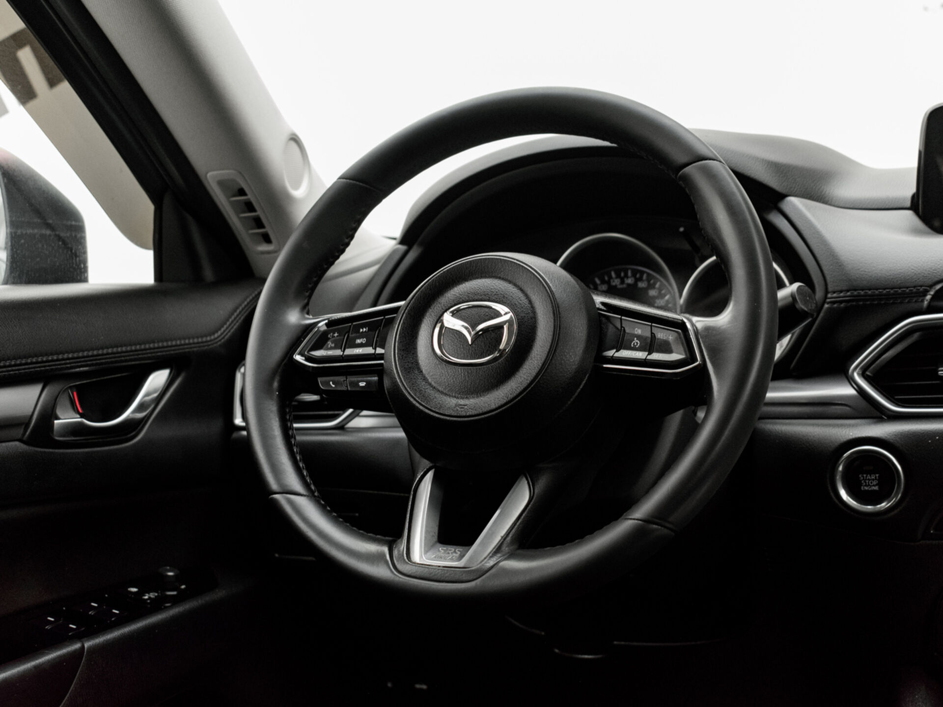 Купить Mazda CX-5 2.0 AT (150 л.с.) 4WD, 2018 в Екатеренбурге