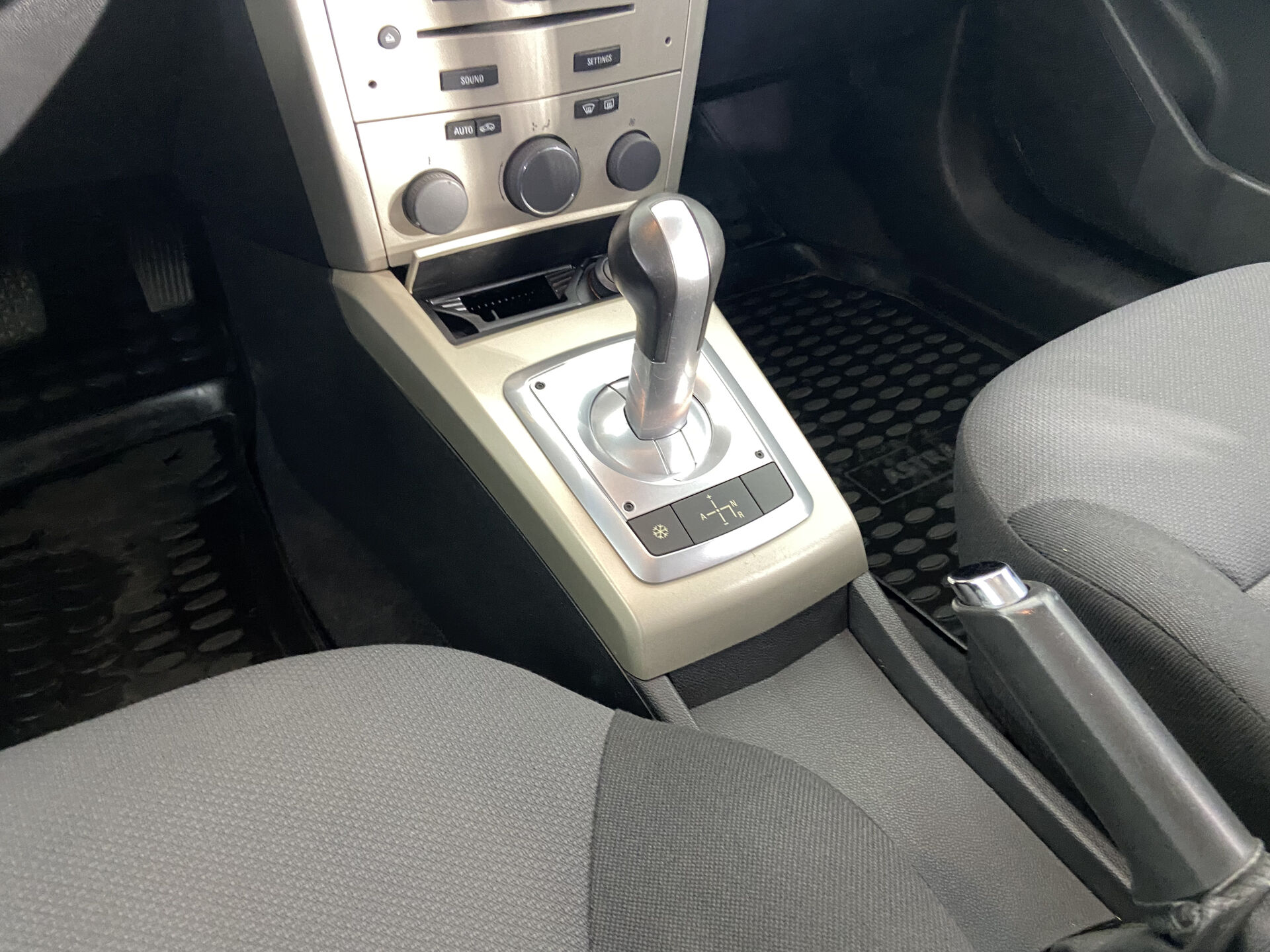 Opel Astra None 2008 г.в., 197 016 км.