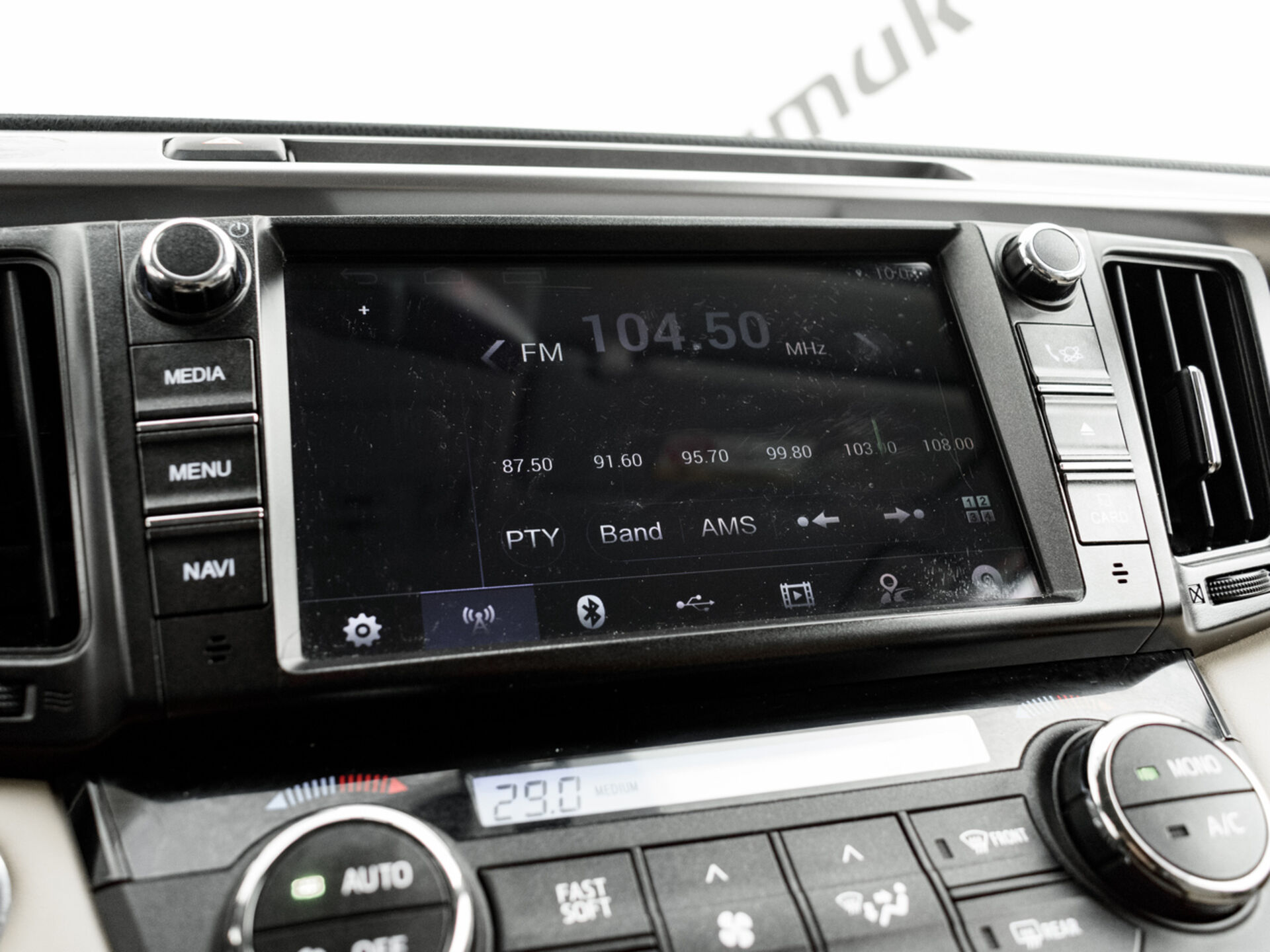 Купить Toyota RAV4 2.0 CVT (146 л.с.) 4WD, 2017 в Екатеренбурге