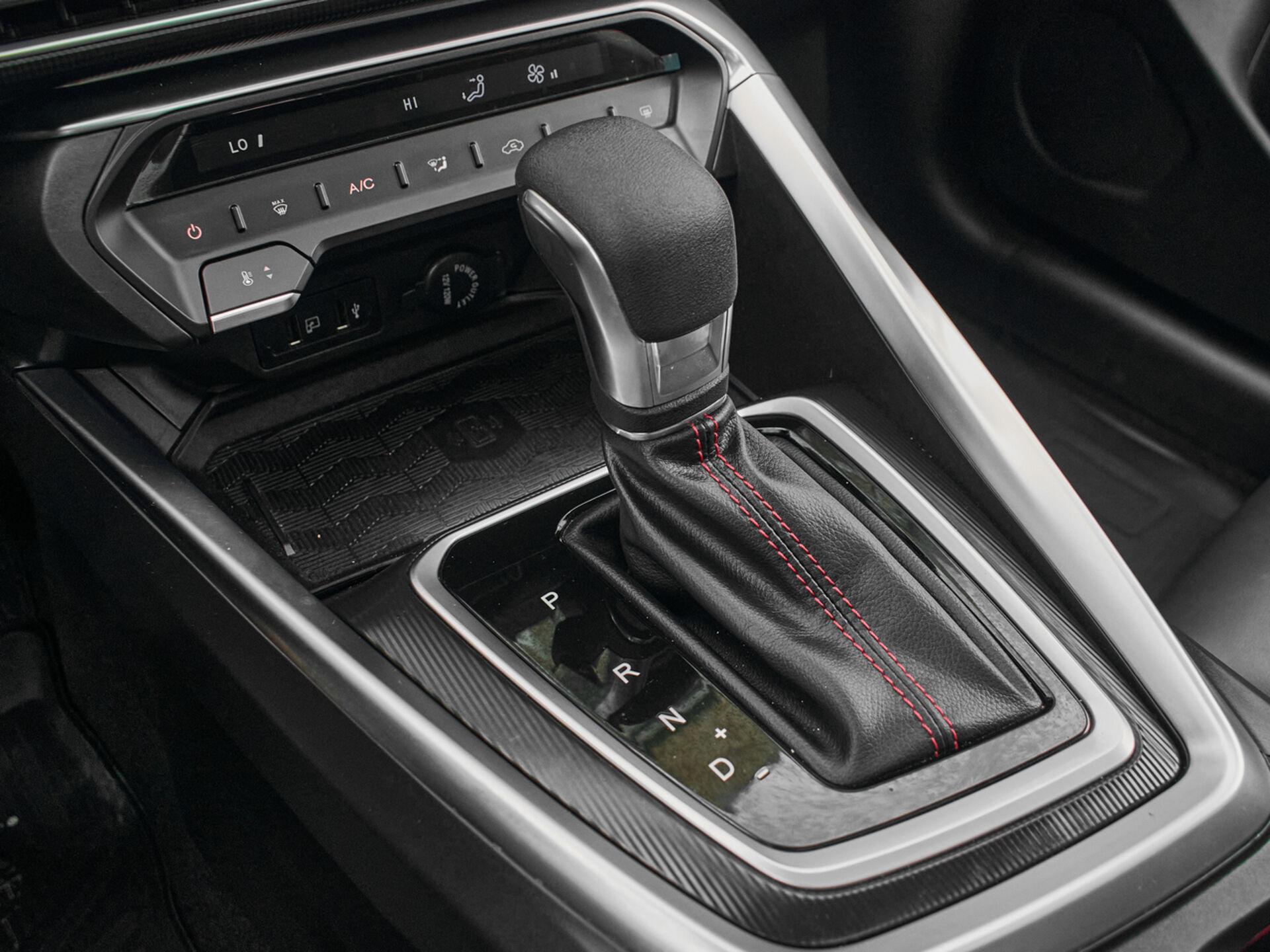 Купить Kaiyi E5 1.5 CVT (147 л.с.), 2023 в Екатеренбурге