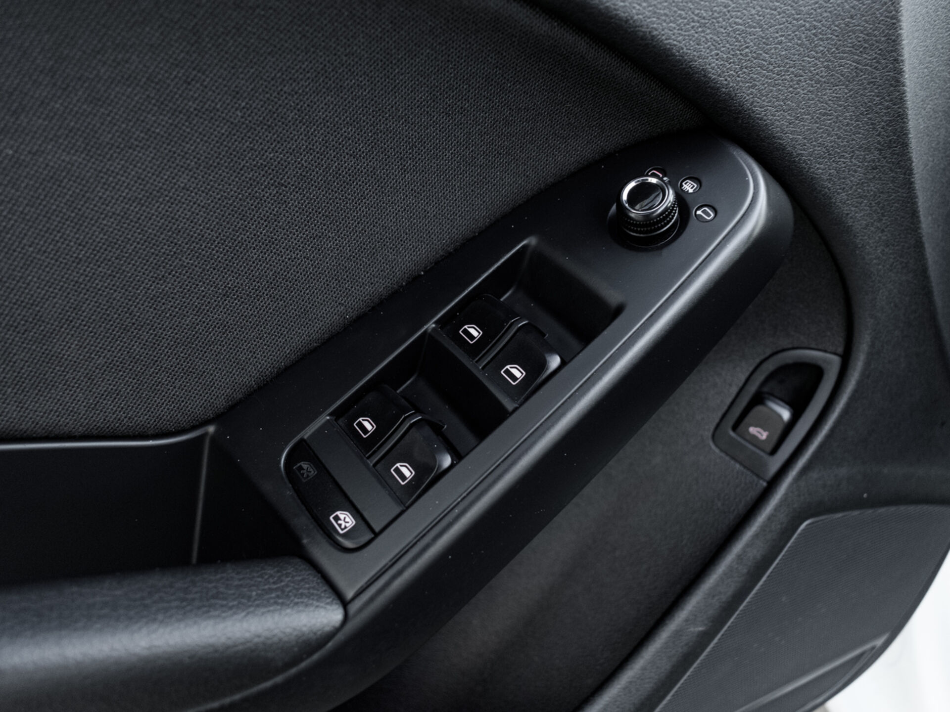 Купить Audi A4 1.8 MT (120 л.с.), 2011 в Екатеренбурге