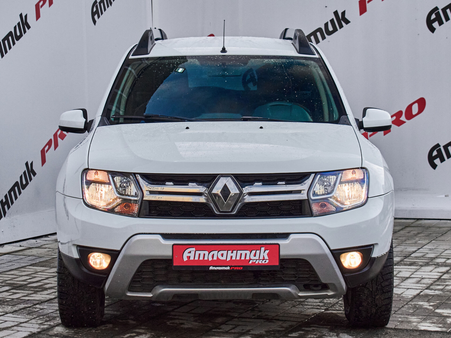 Купить Renault Duster 2.0 MT (143 л.с.) 4WD, 2017 в Екатеренбурге