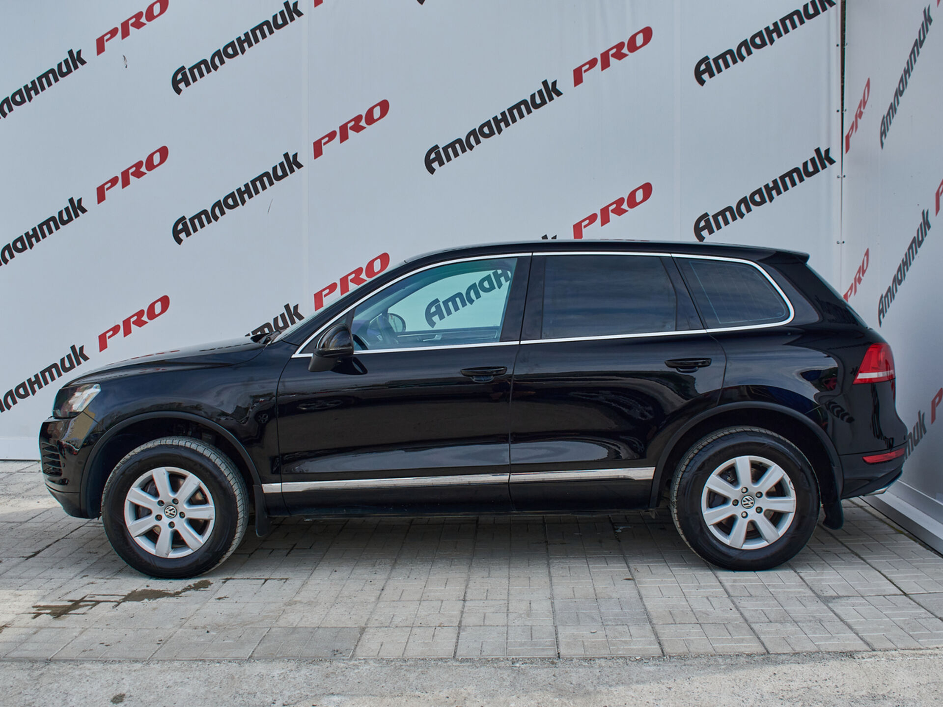 Купить Volkswagen Touareg 3.6 AT (249 л.с.) 4WD, 2011 в Екатеренбурге