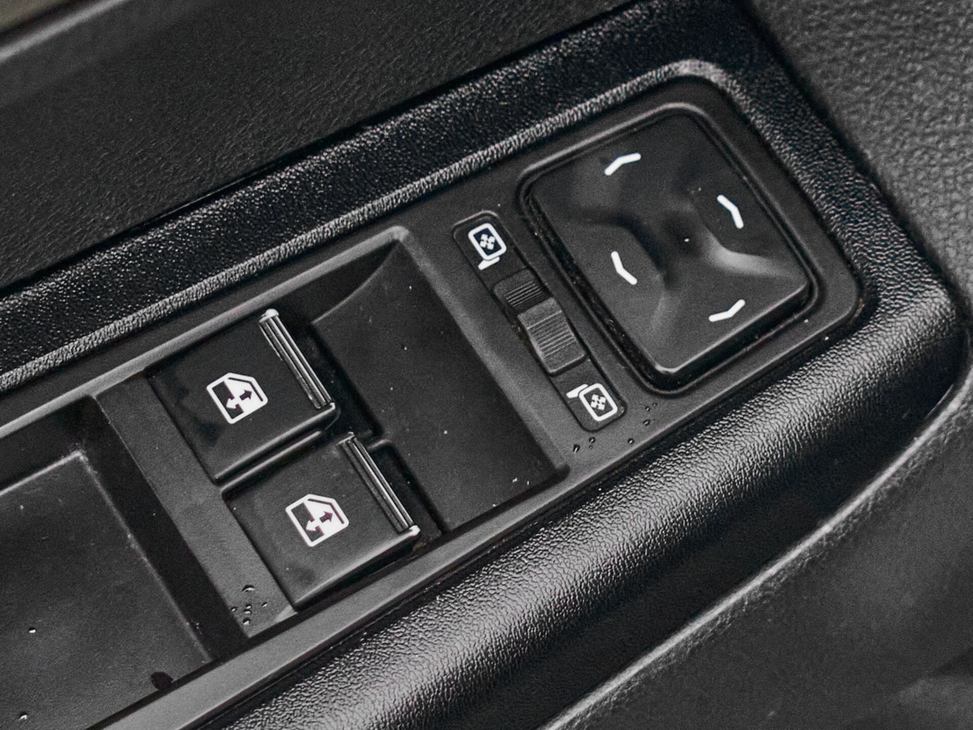 Купить Lada (ВАЗ) Vesta SW 1.6 MT (106 л.с.), 2022 в Екатеренбурге