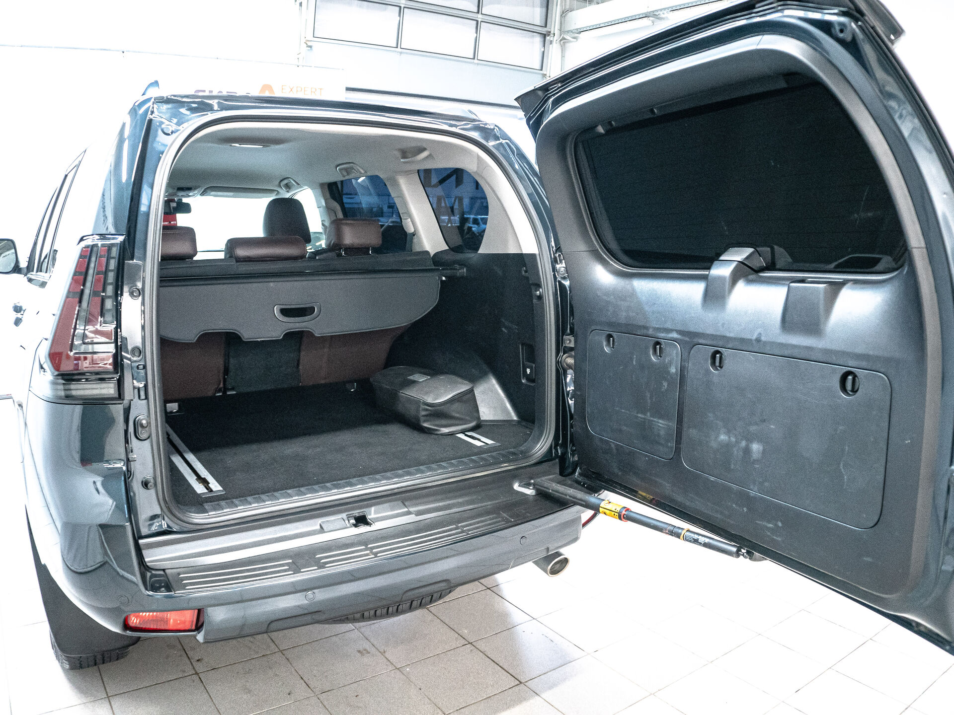 Toyota Land Cruiser Prado 2015 25