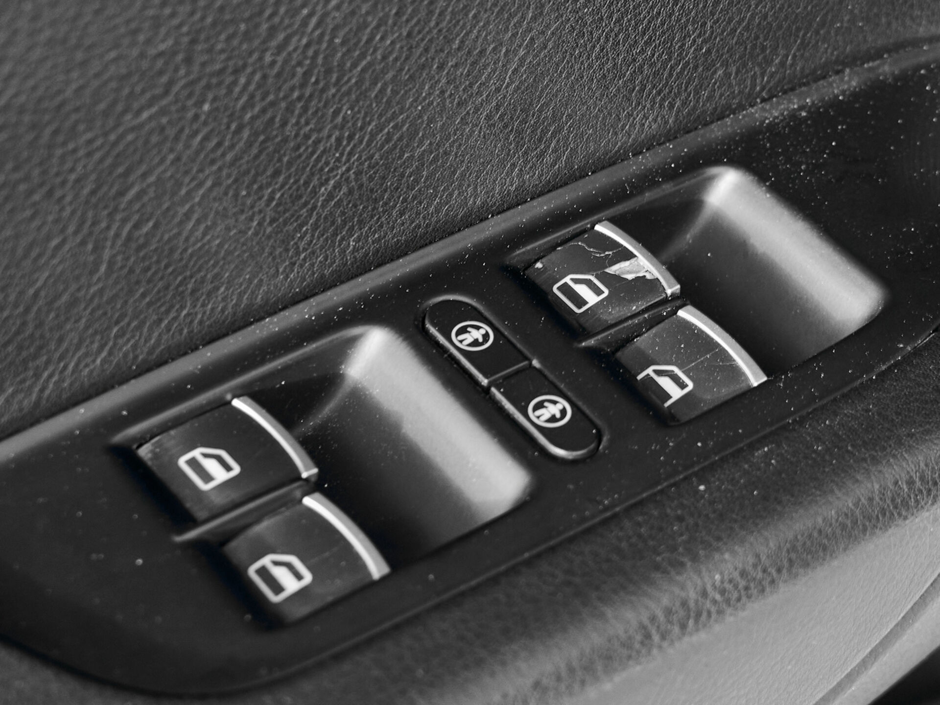Купить Volkswagen Touareg 3.0d AT (204 л.с.) 4WD, 2011 в Екатеренбурге