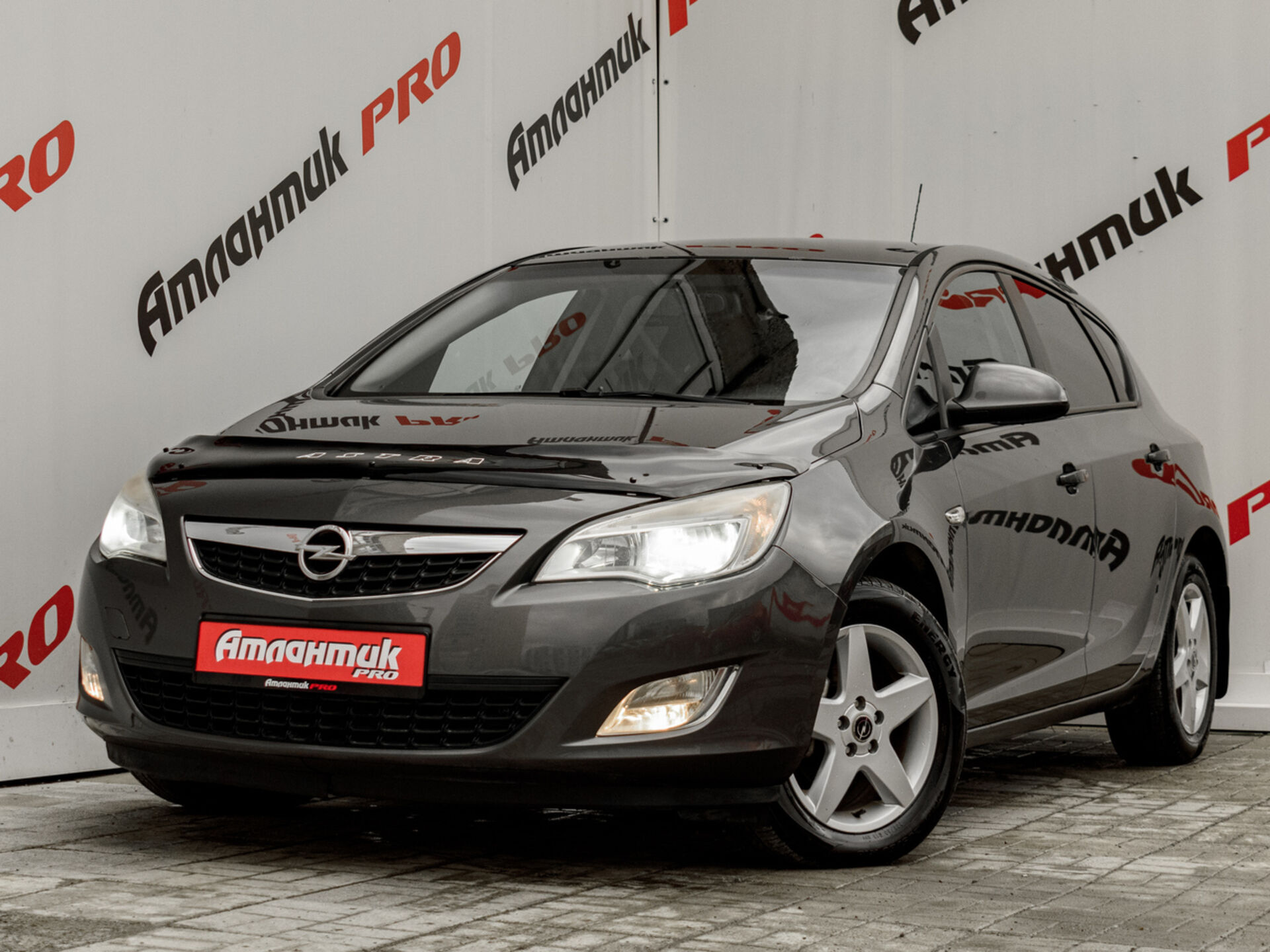 Купить Opel Astra 1.4 AT (140 л.с.), 2011 в Екатеренбурге