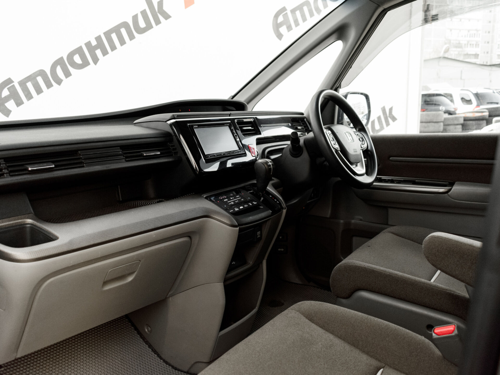 Купить Honda Stepwgn Spada 1.5 CVT (150 л.с.), 2018 в Екатеренбурге