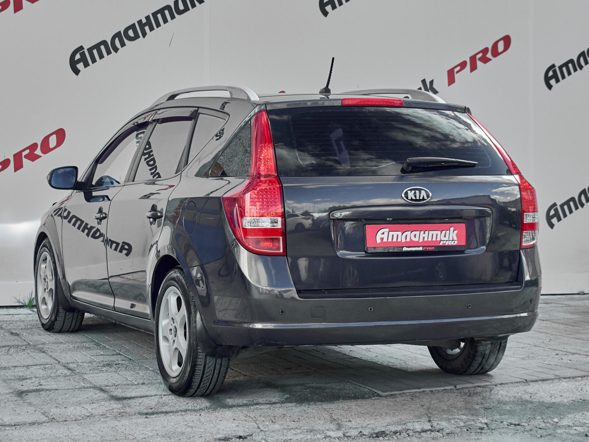 Купить Kia Ceed 1.6 MT (125 л.с.), 2011 в Екатеренбурге
