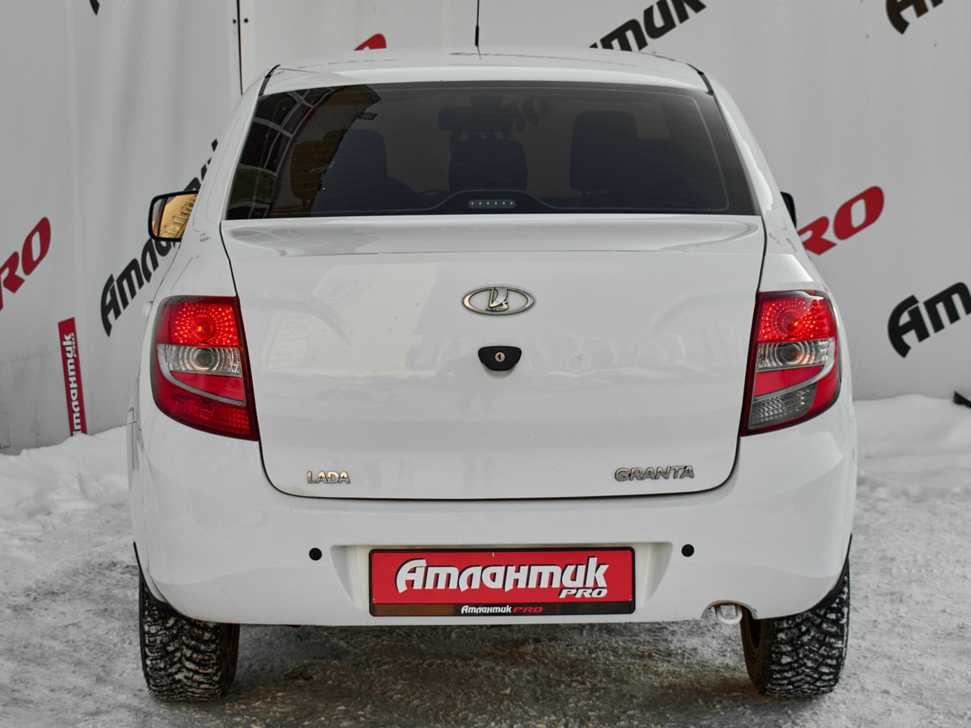 Купить Lada (ВАЗ) Granta 1.6 AT (98 л.с.), 2014 в Екатеренбурге