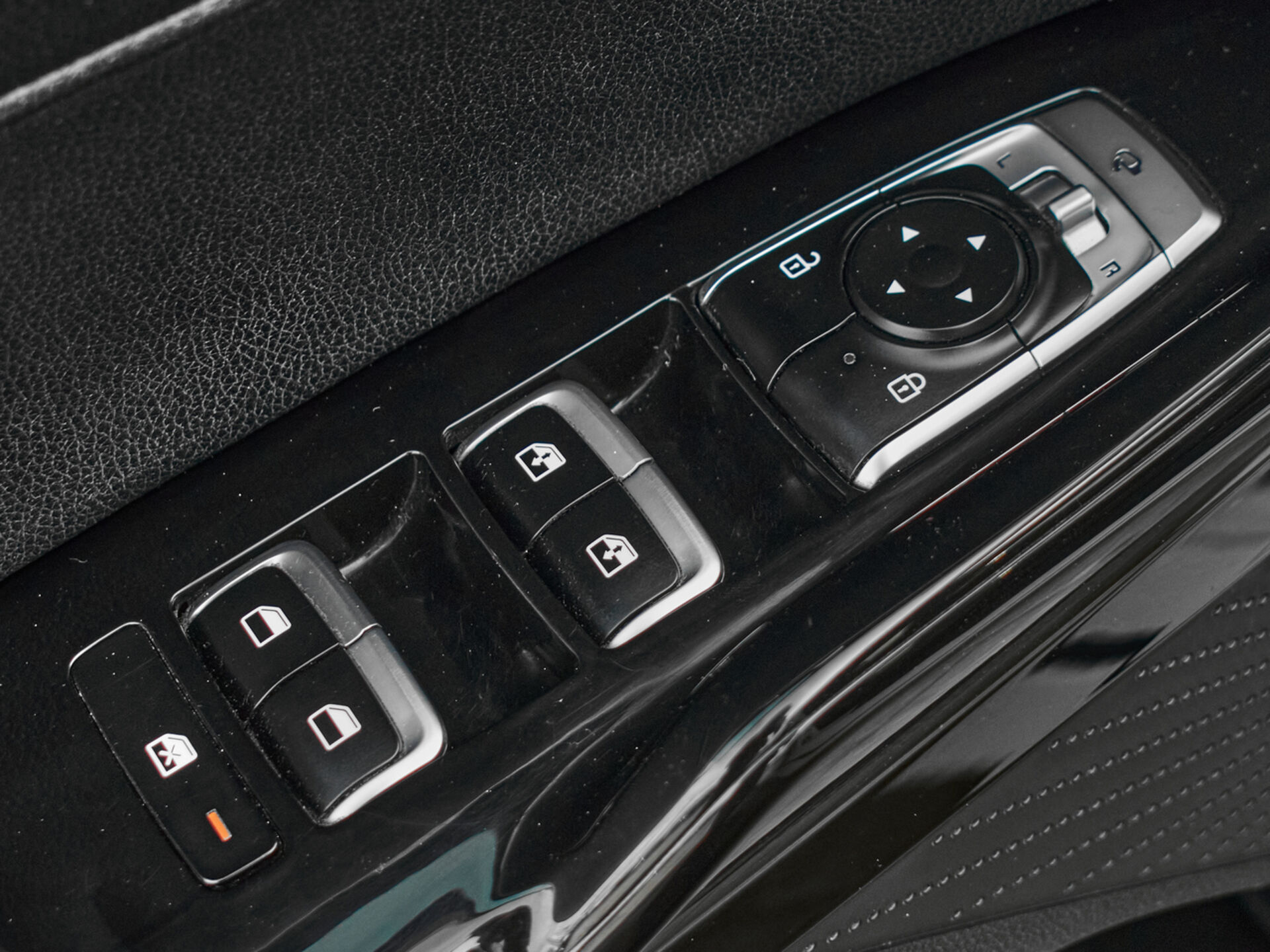 Купить Kia K5 2.5 AT (194 л.с.), 2020 в Екатеренбурге