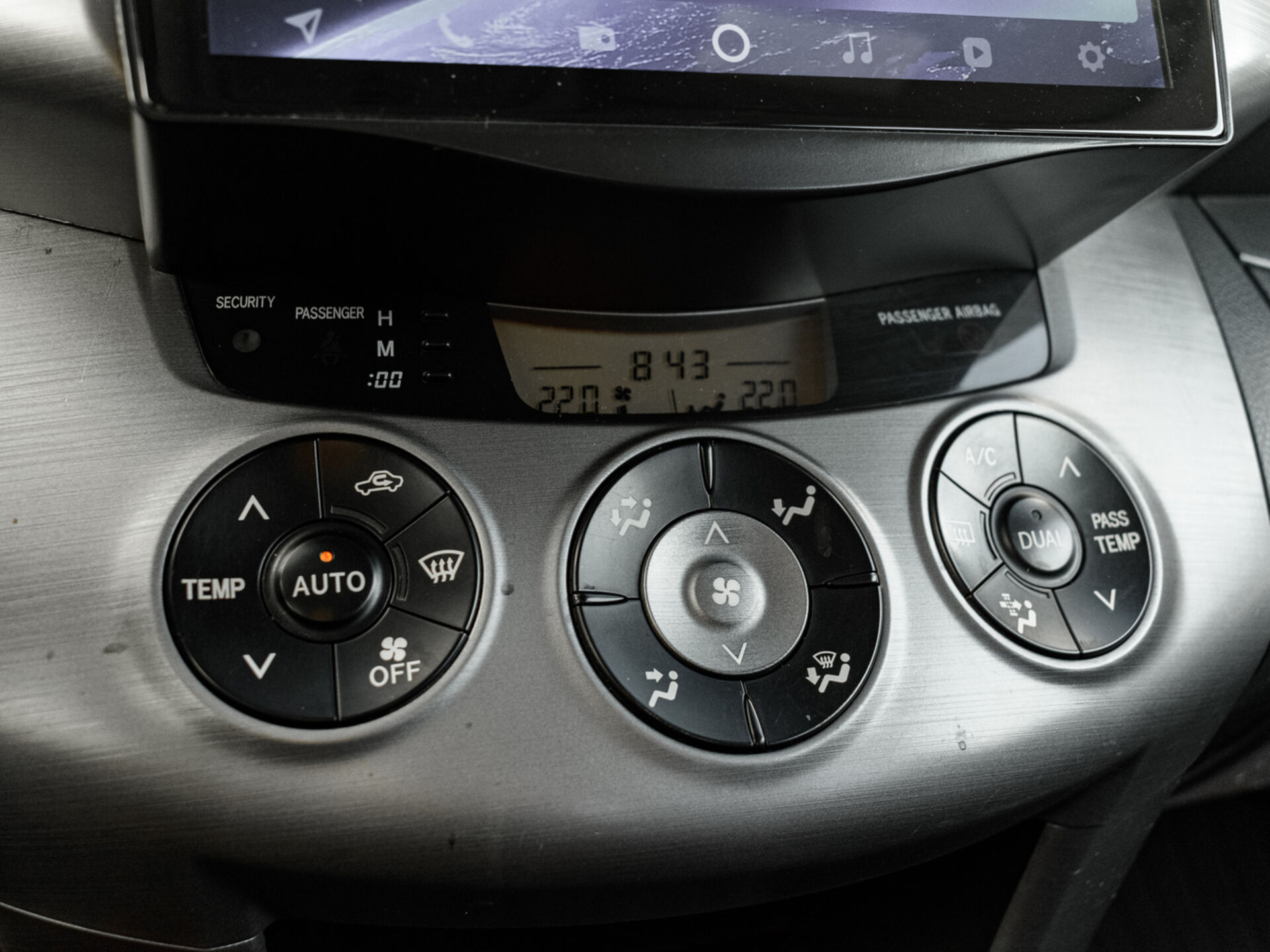 Купить Toyota RAV4 2.0 MT (152 л.с.) 4WD, 2006 в Екатеренбурге