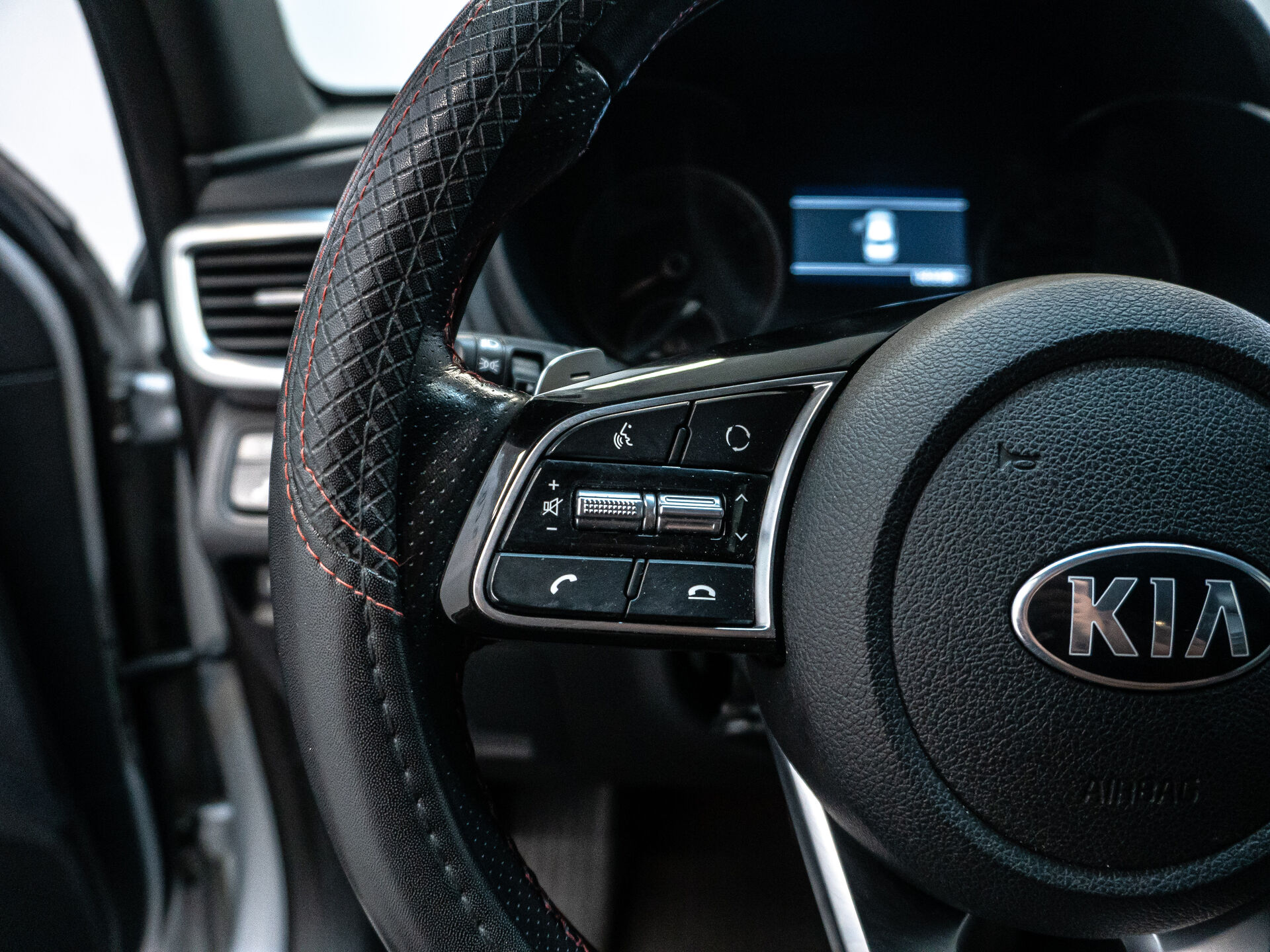 Kia Optima 2019 11