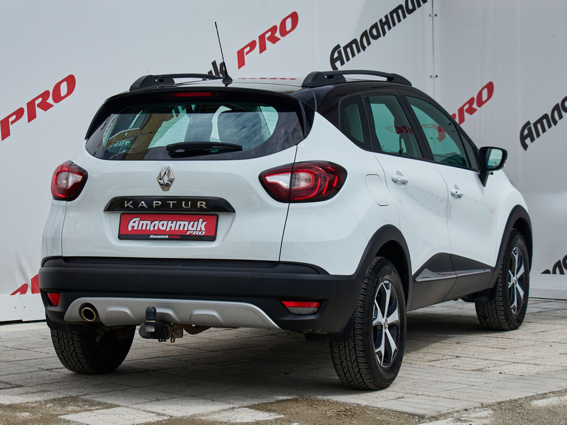 Купить Renault Kaptur 2.0 AT (143 л.с.) 4WD, 2018 в Екатеренбурге