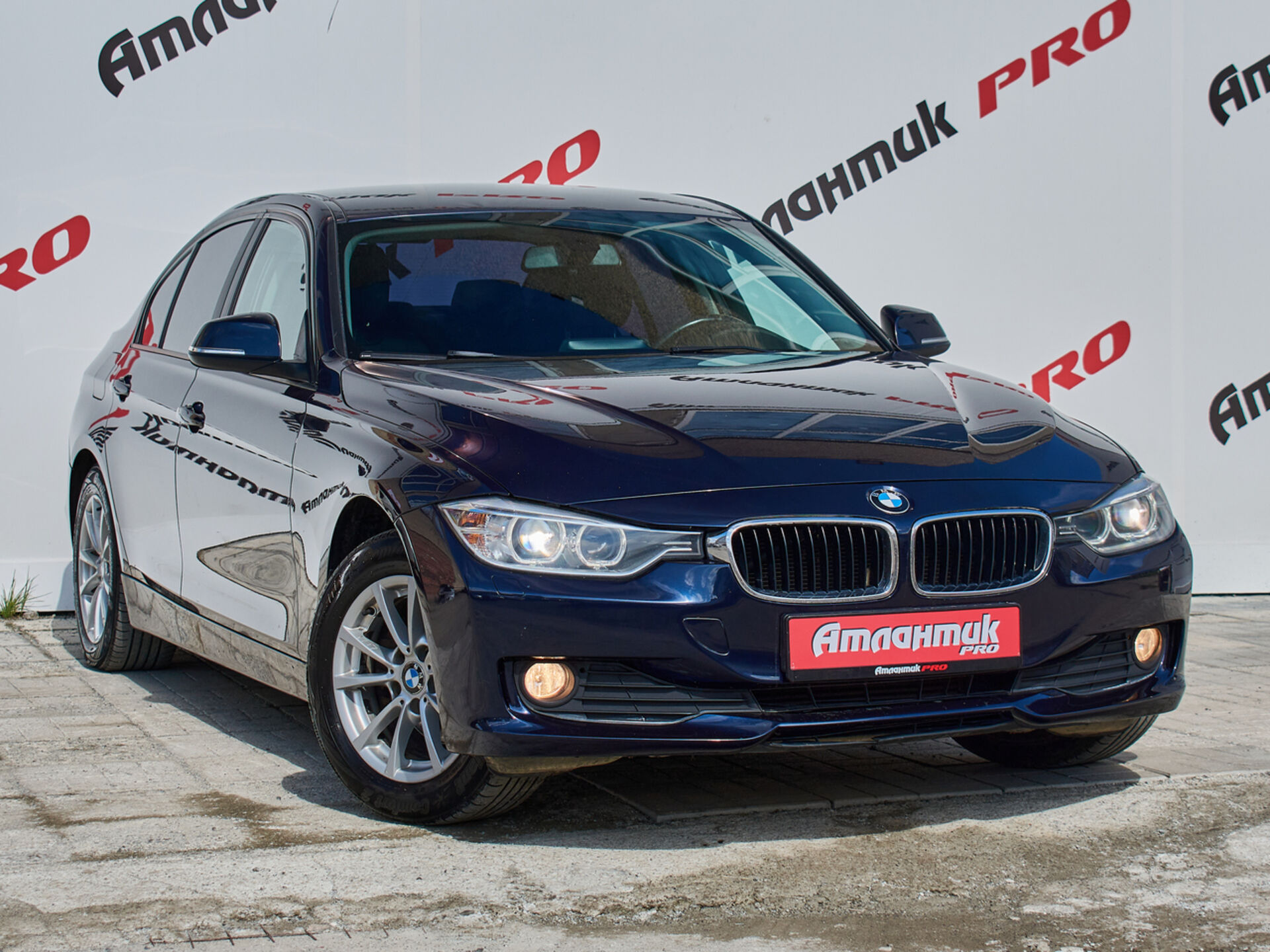 Купить BMW 3 серии 316i 1.6 AT (136 л.с.), 2014 в Екатеренбурге