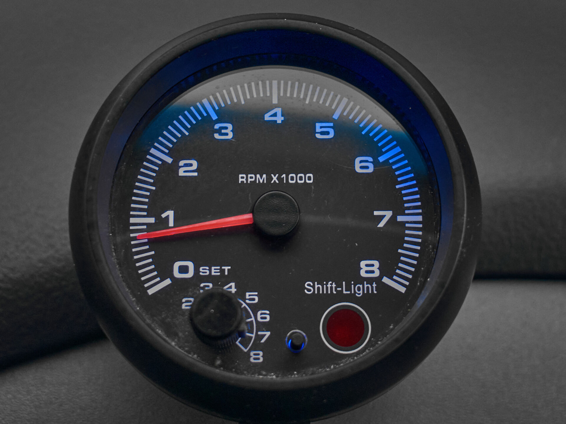 Купить Toyota Vitz 1.3 AT (86 л.с.), 2000 в Екатеренбурге