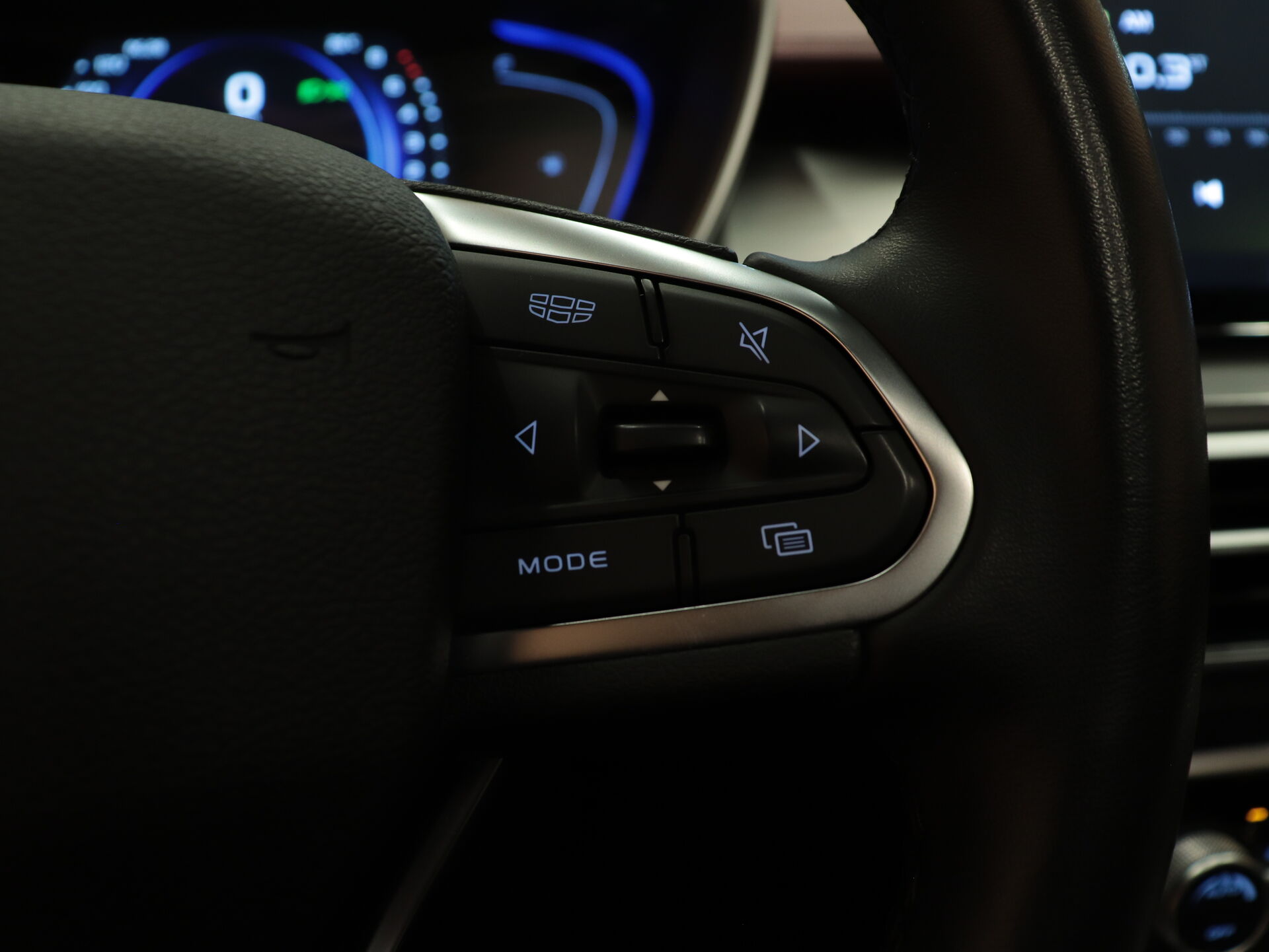 Geely Coolray 2021 11