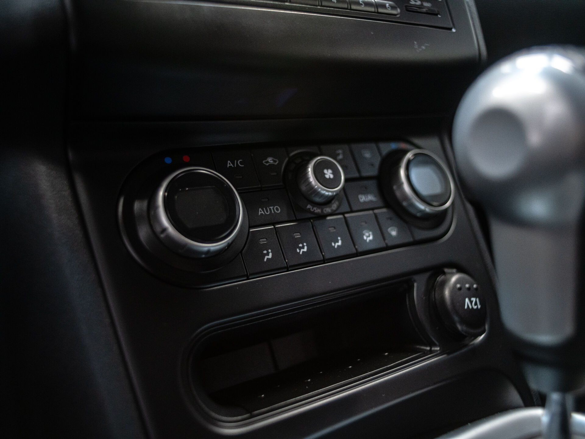 Nissan Qashqai 2012 15