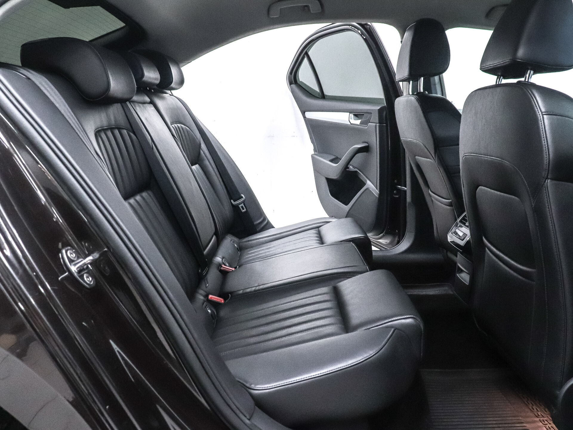 Skoda Superb 2018 27