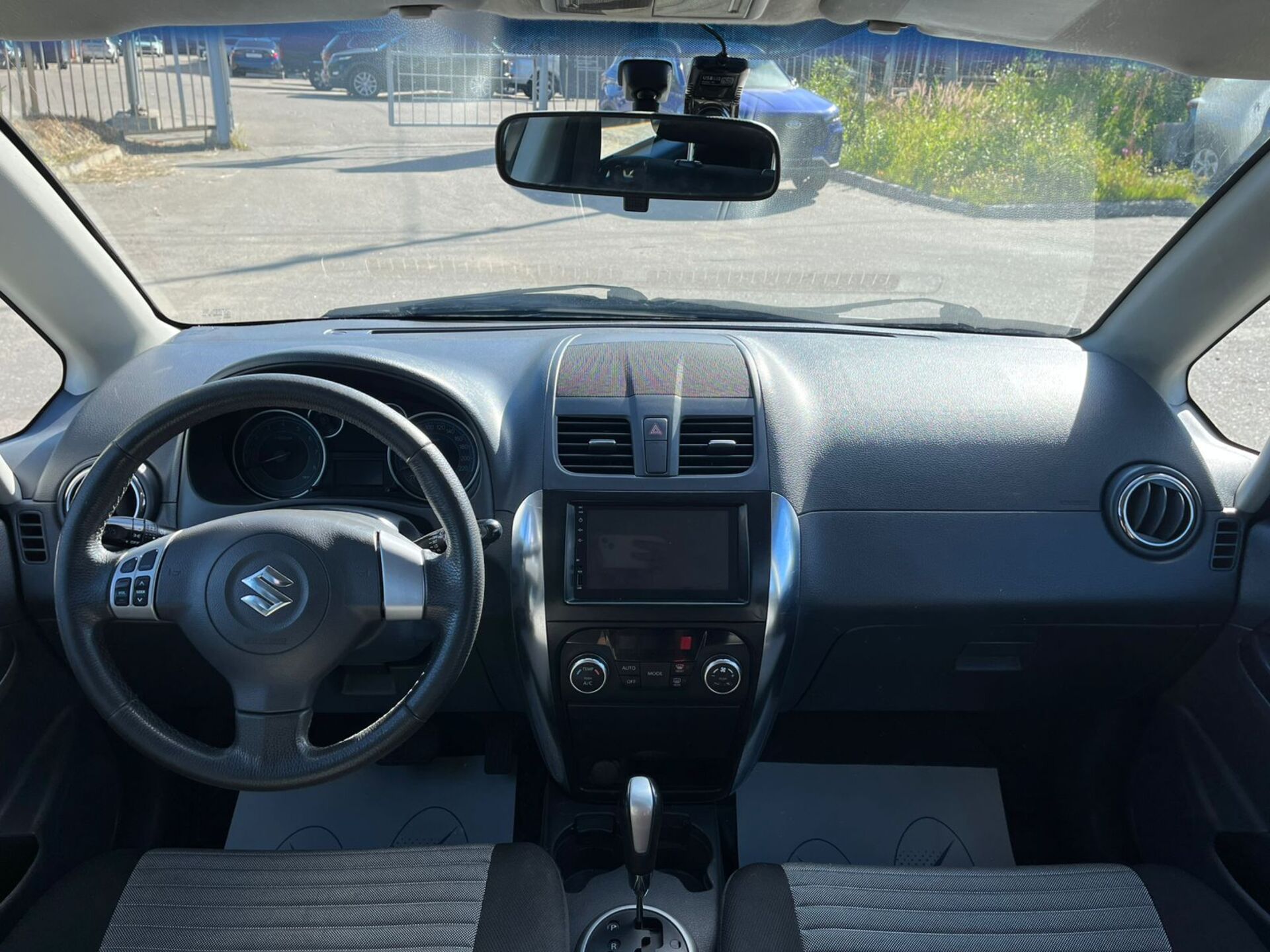 Suzuki SX4 GLX 2010 г.в., 136 000 км.