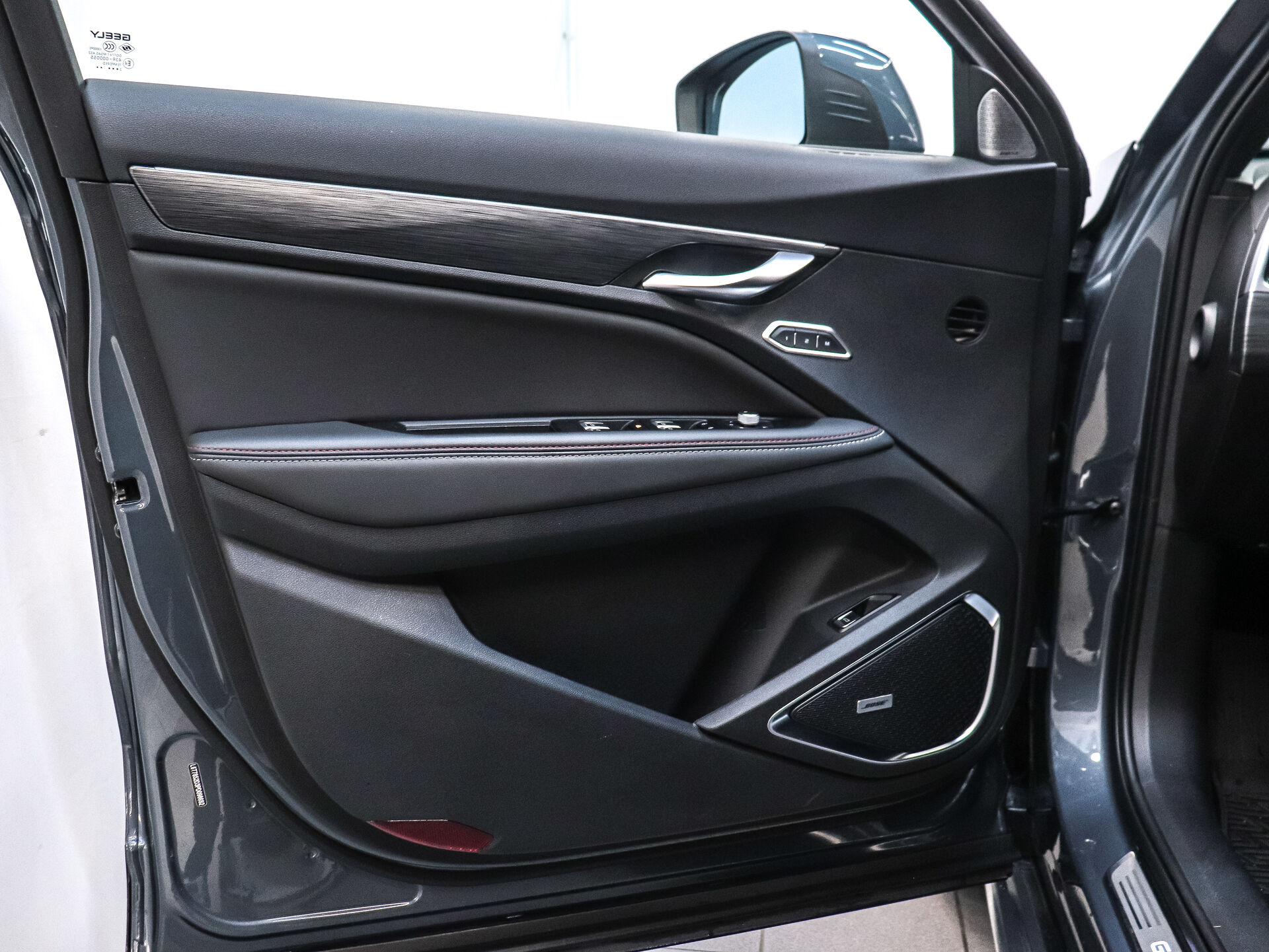 Geely Tugella 2023 6