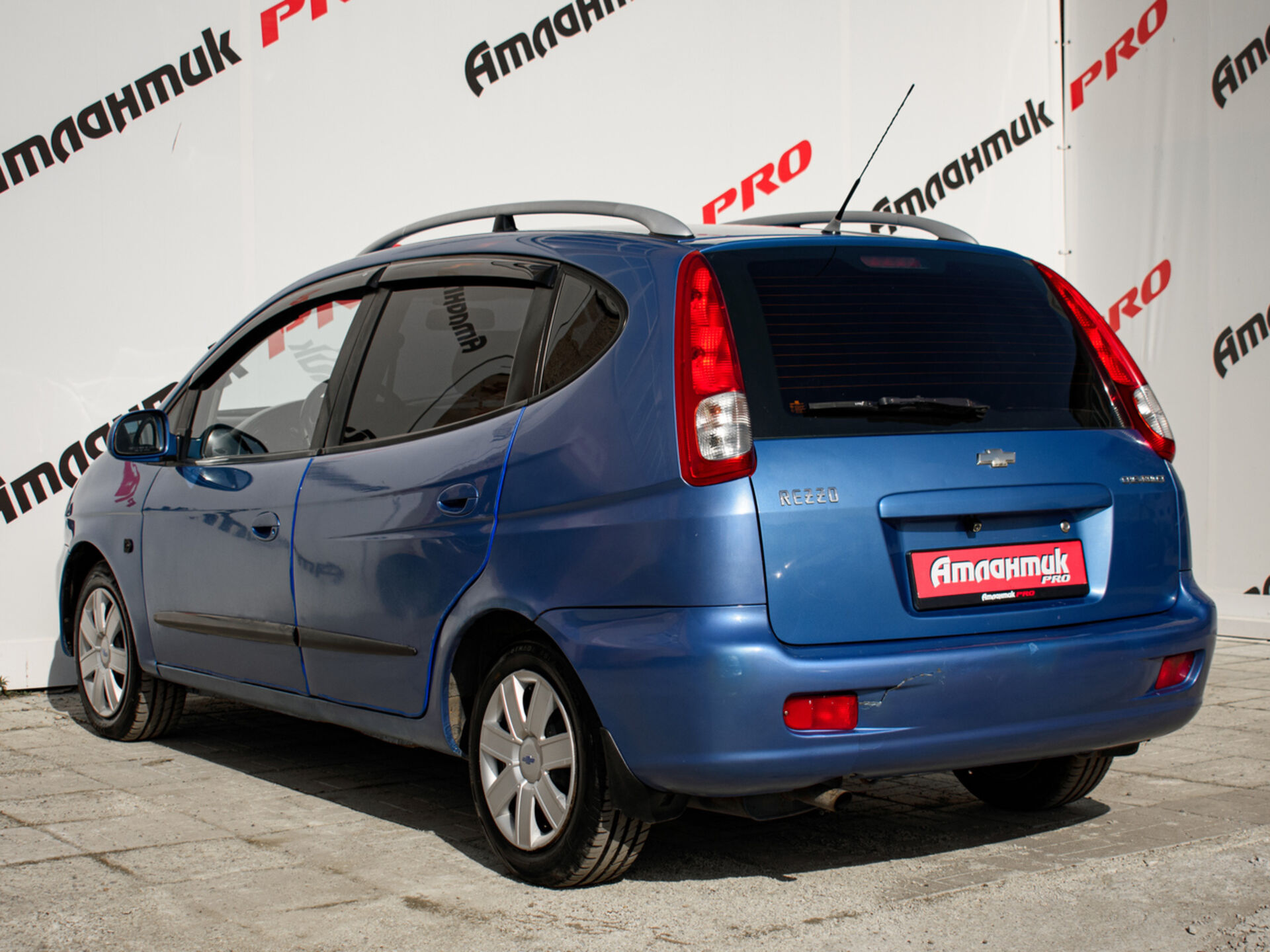 Купить Chevrolet Rezzo 1.6 MT (90 л.с.), 2006 в Екатеренбурге