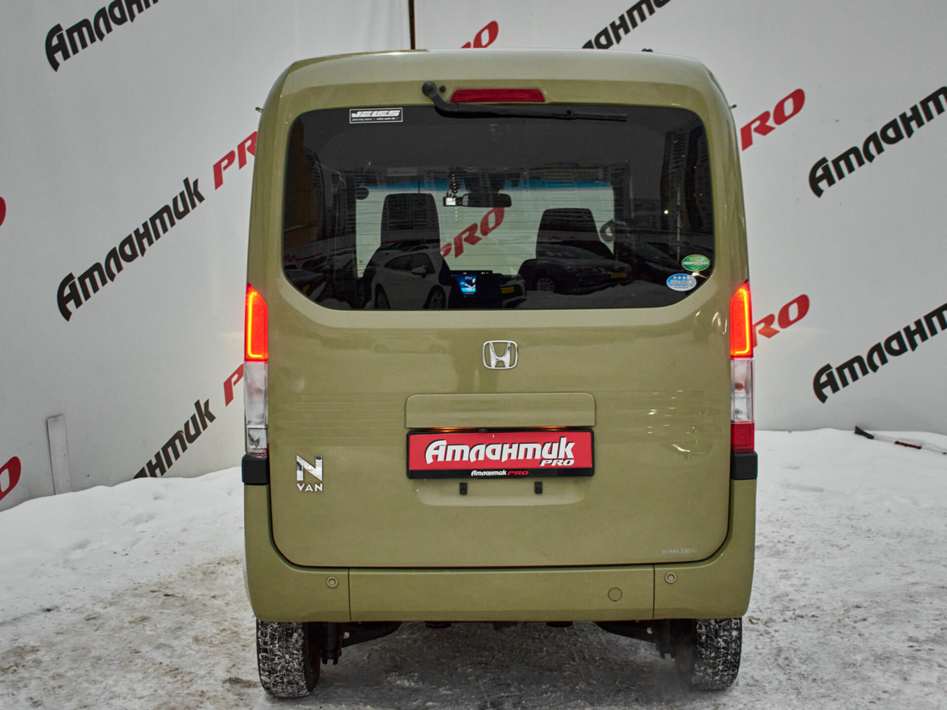 Купить Honda N-VAN 0.7 CVT (64 л.с.) 4WD, 2019 в Екатеренбурге