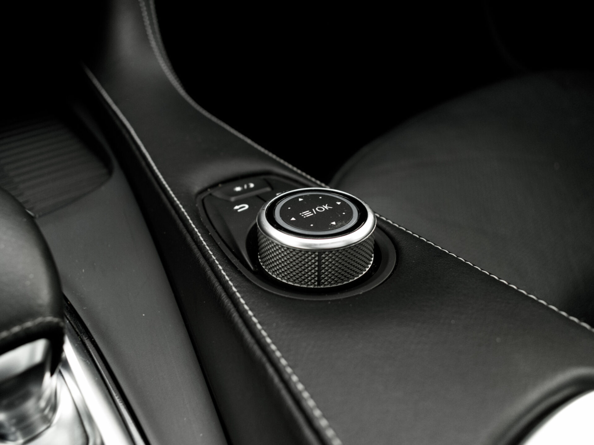 Купить Infiniti QX50 2.0 CVT (249 л.с.) 4WD, 2019 в Екатеренбурге