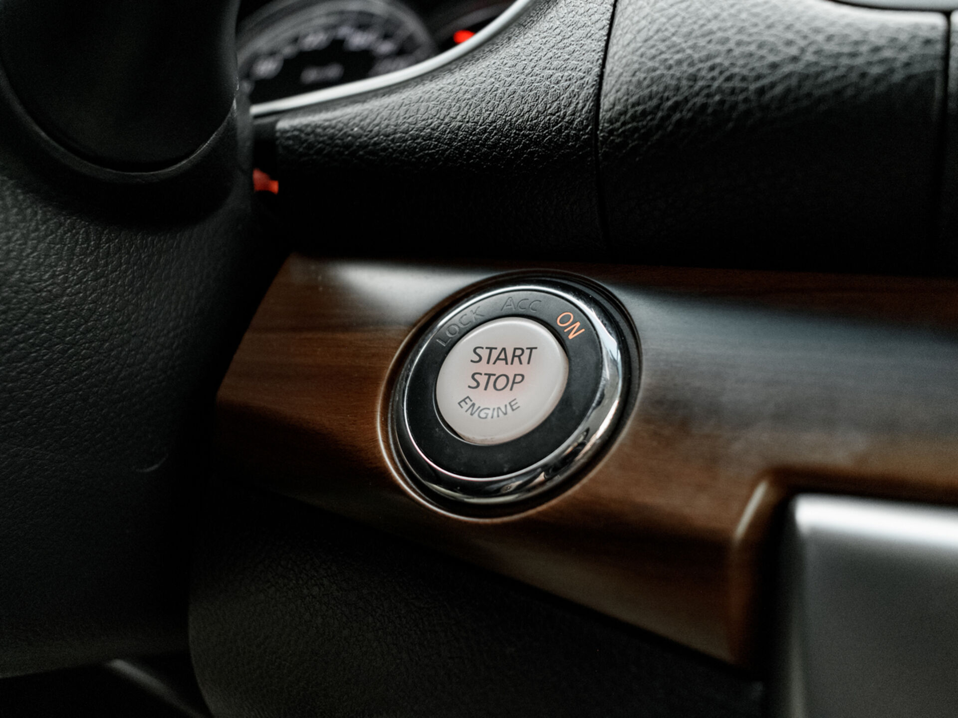 Купить Nissan Teana 2.5 CVT (167 л.с.) 4WD, 2011 в Екатеренбурге