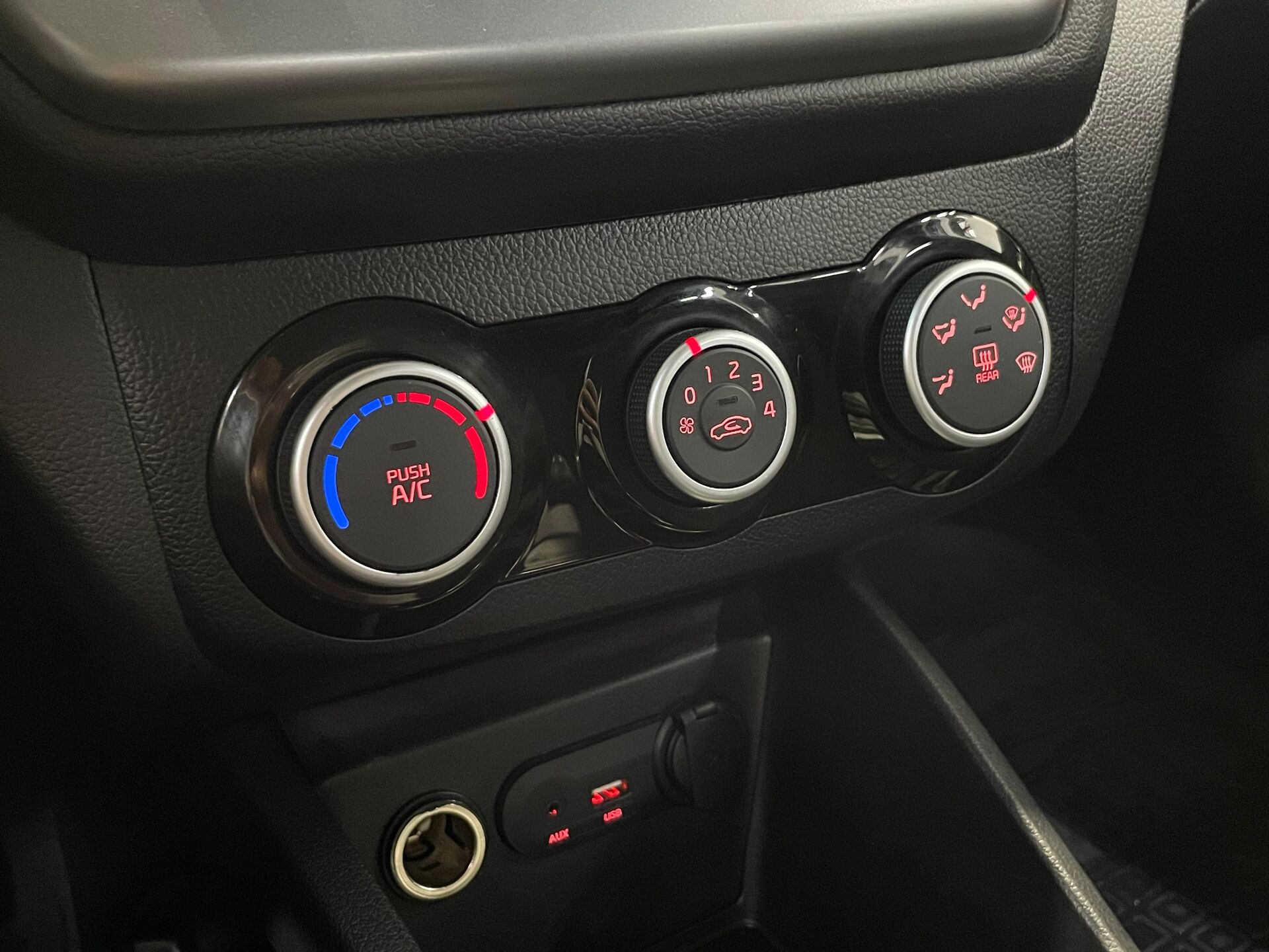 Kia Rio 2015 20
