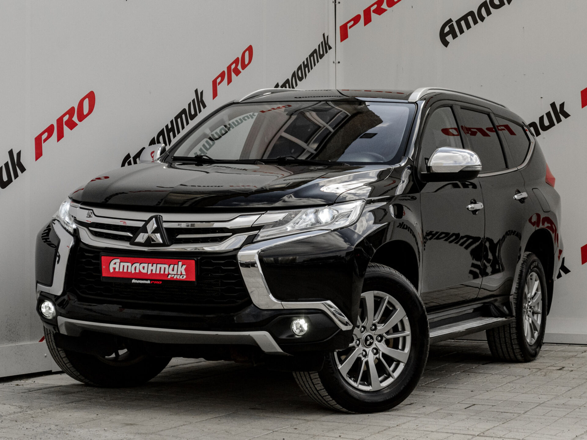 Купить Mitsubishi Pajero Sport 2.4d AT (181 л.с.) 4WD, 2018 в Екатеренбурге