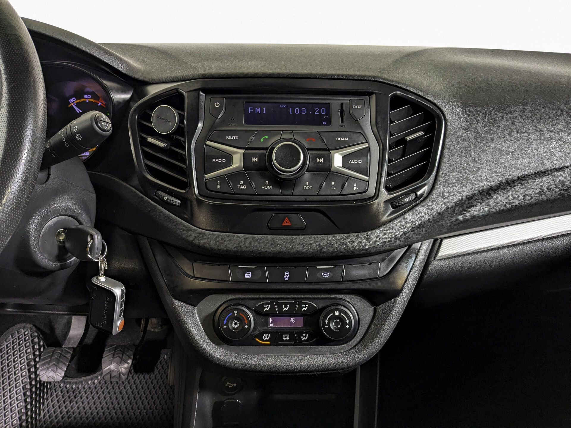 ВАЗ (LADA) Vesta ВАЗ (LADA) Vesta