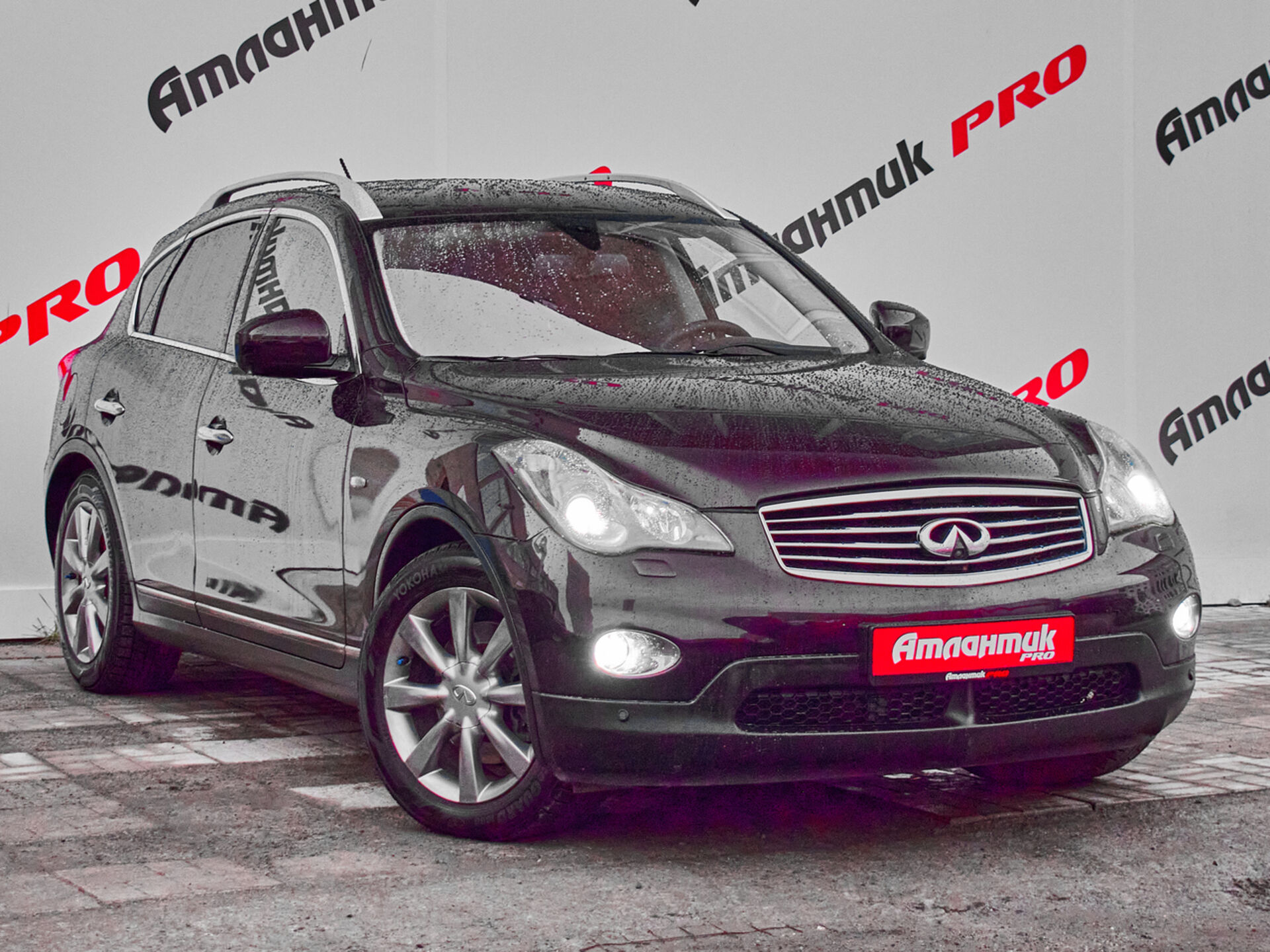 Купить Infiniti EX EX35 3.5 AT (302 л.с.) 4WD, 2009 в Екатеренбурге