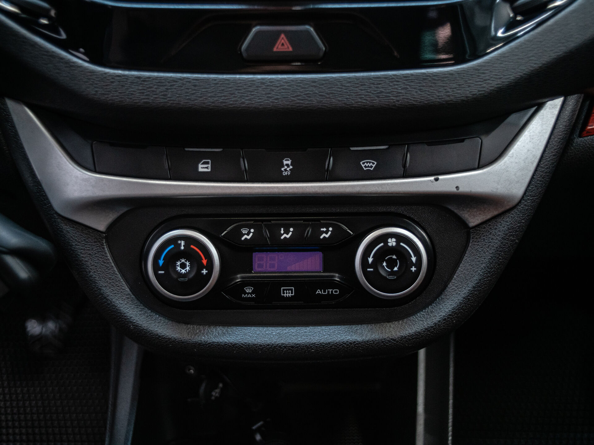 LADA (ВАЗ) Vesta 2019 13