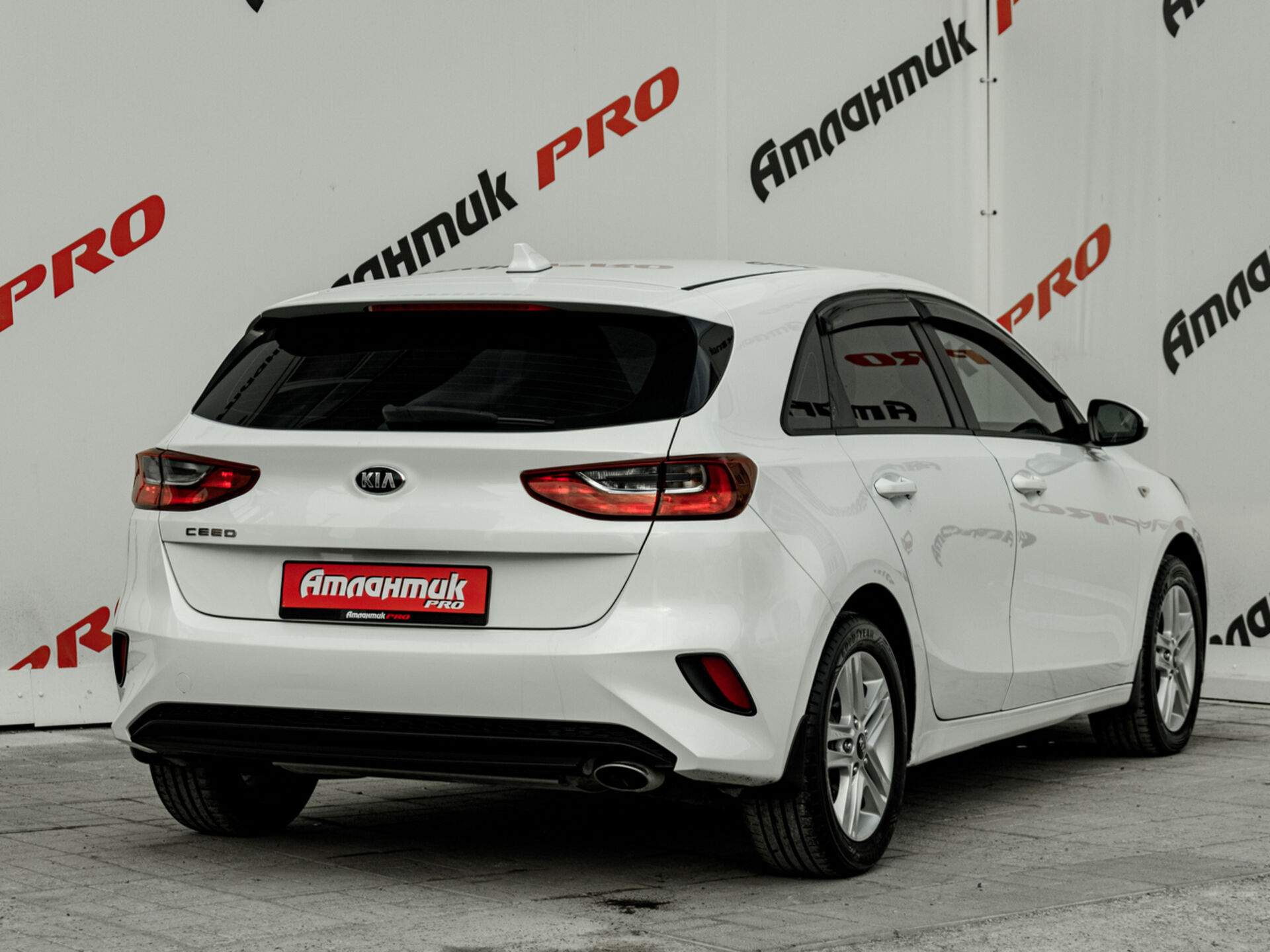 Купить Kia Ceed 1.6 AT (128 л.с.), 2018 в Екатеренбурге