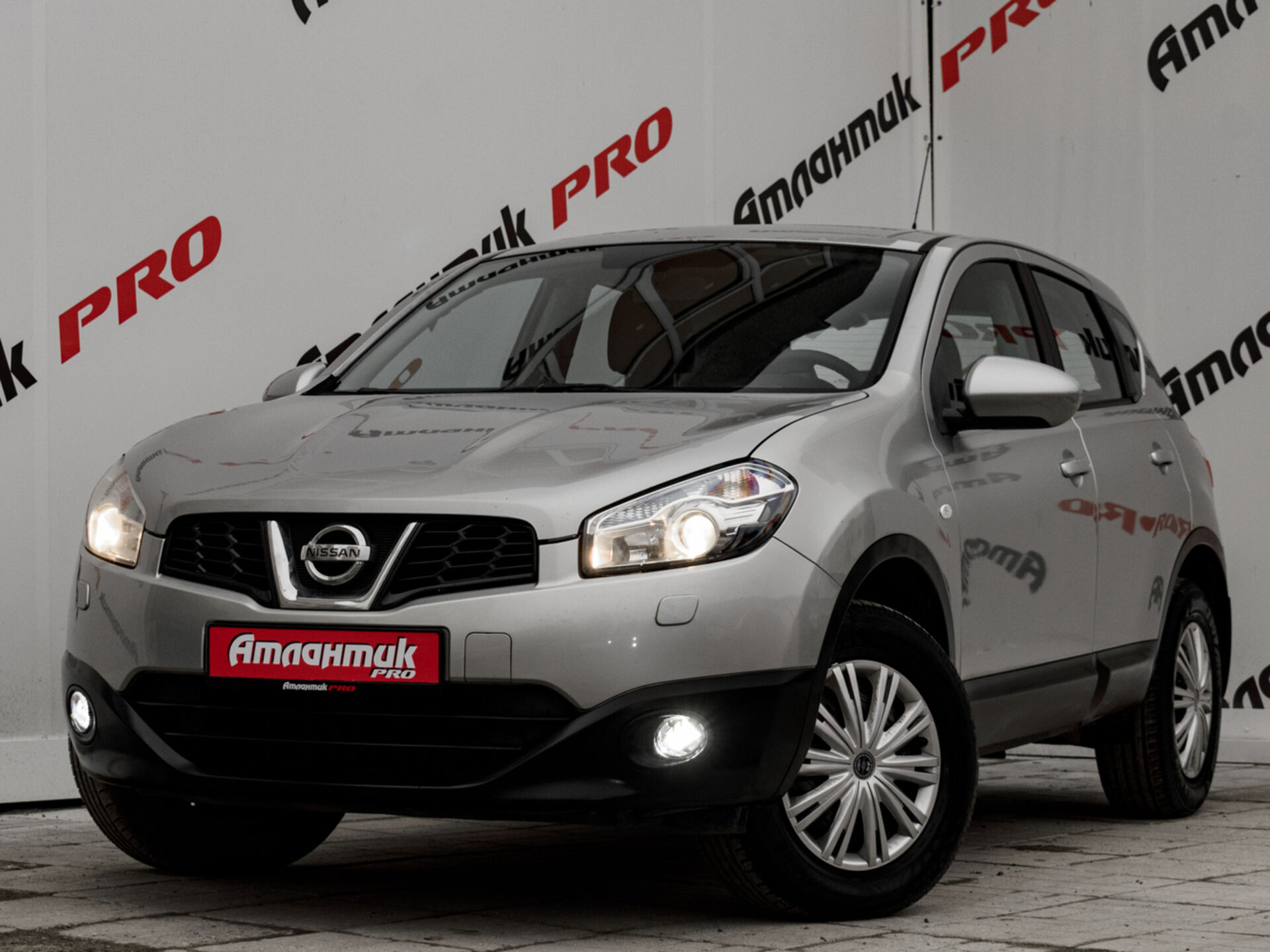 Купить Nissan Qashqai 2.0 CVT (141 л.с.), 2011 в Екатеренбурге