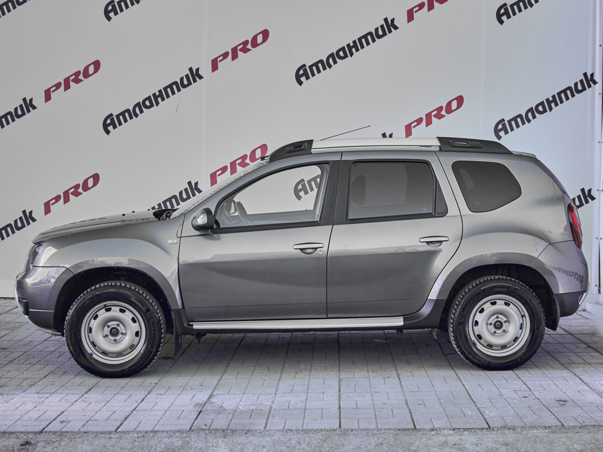 Купить Renault Duster 1.6 MT (114 л.с.) 4WD, 2020 в Екатеренбурге
