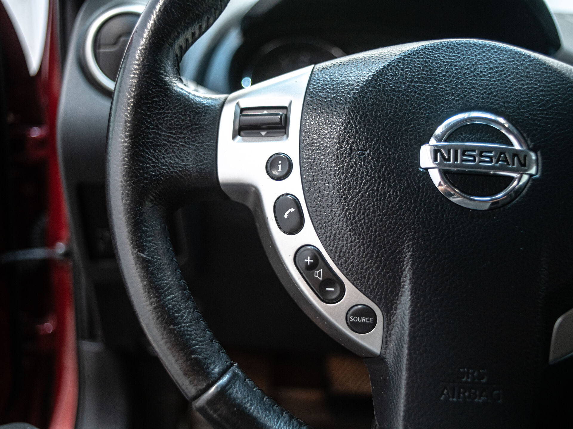 Nissan Qashqai 2012 11
