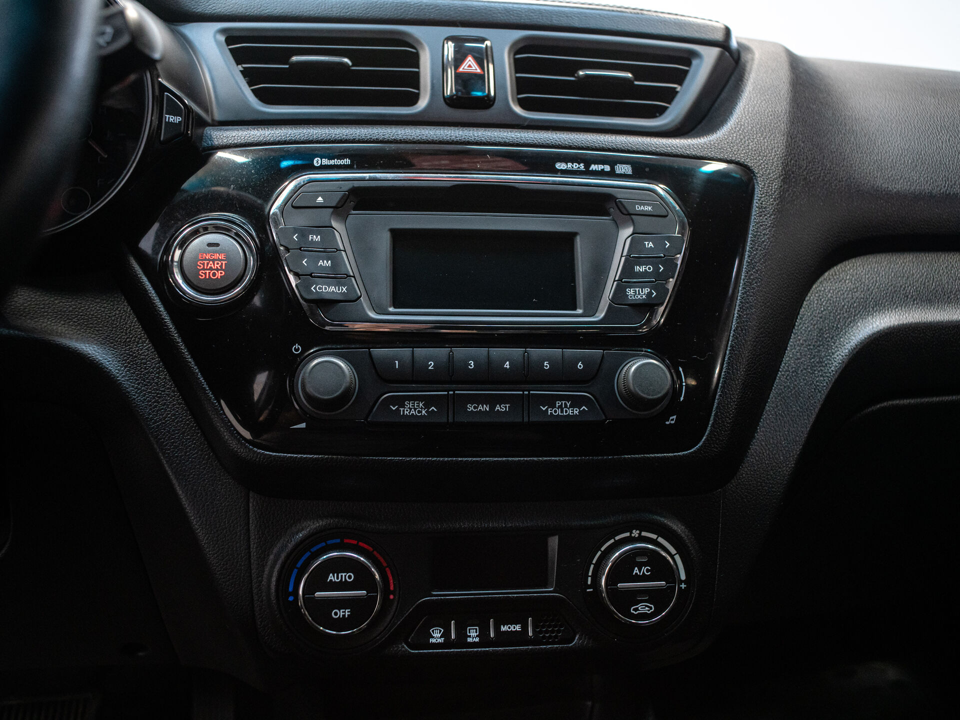 Kia Rio 2012 15