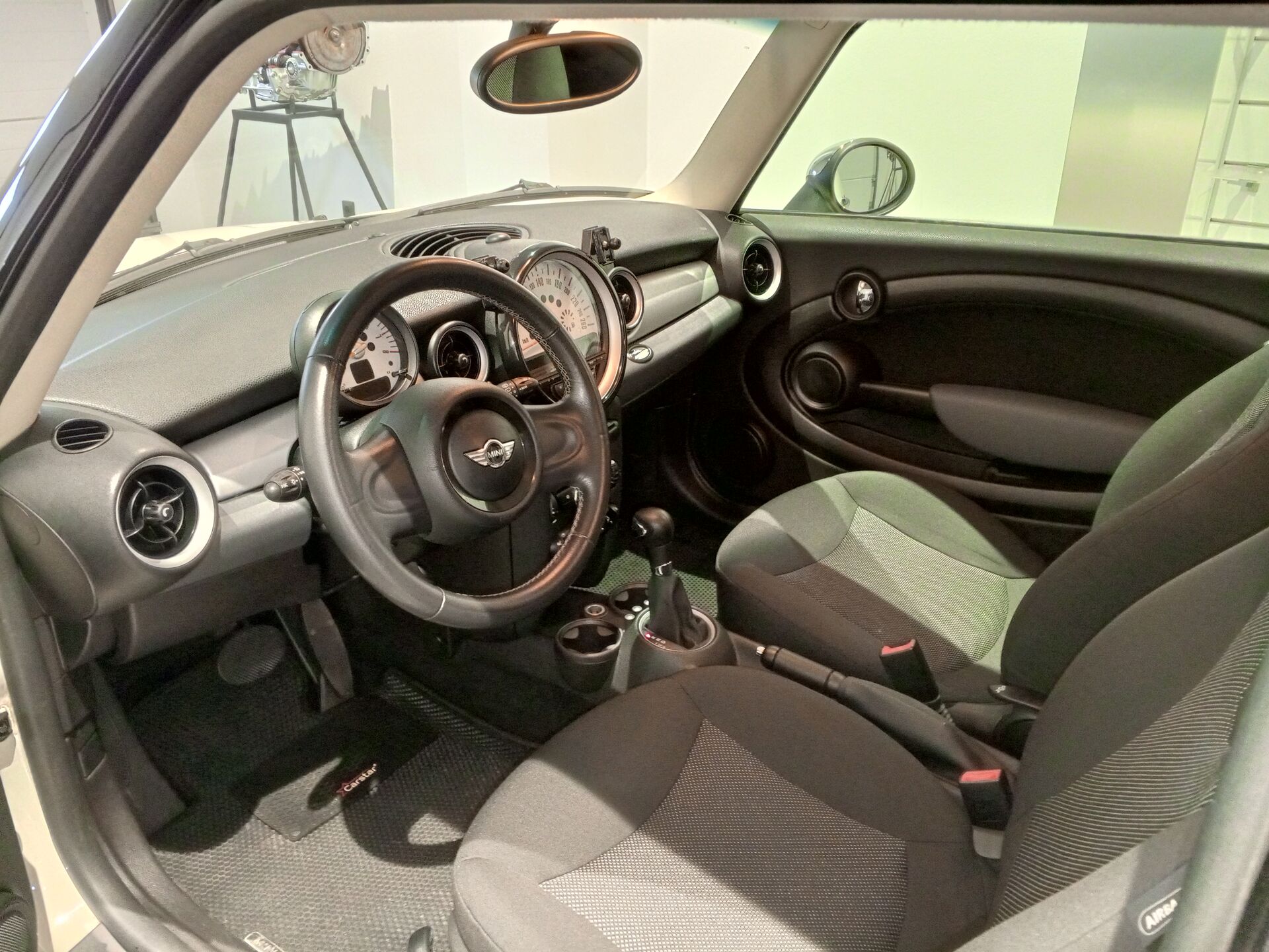 Mini Hatch, 67920000000₽ - вид 7