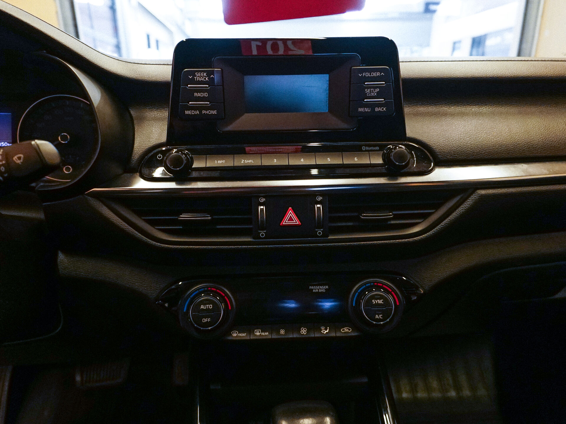 Kia Cerato 2019 17