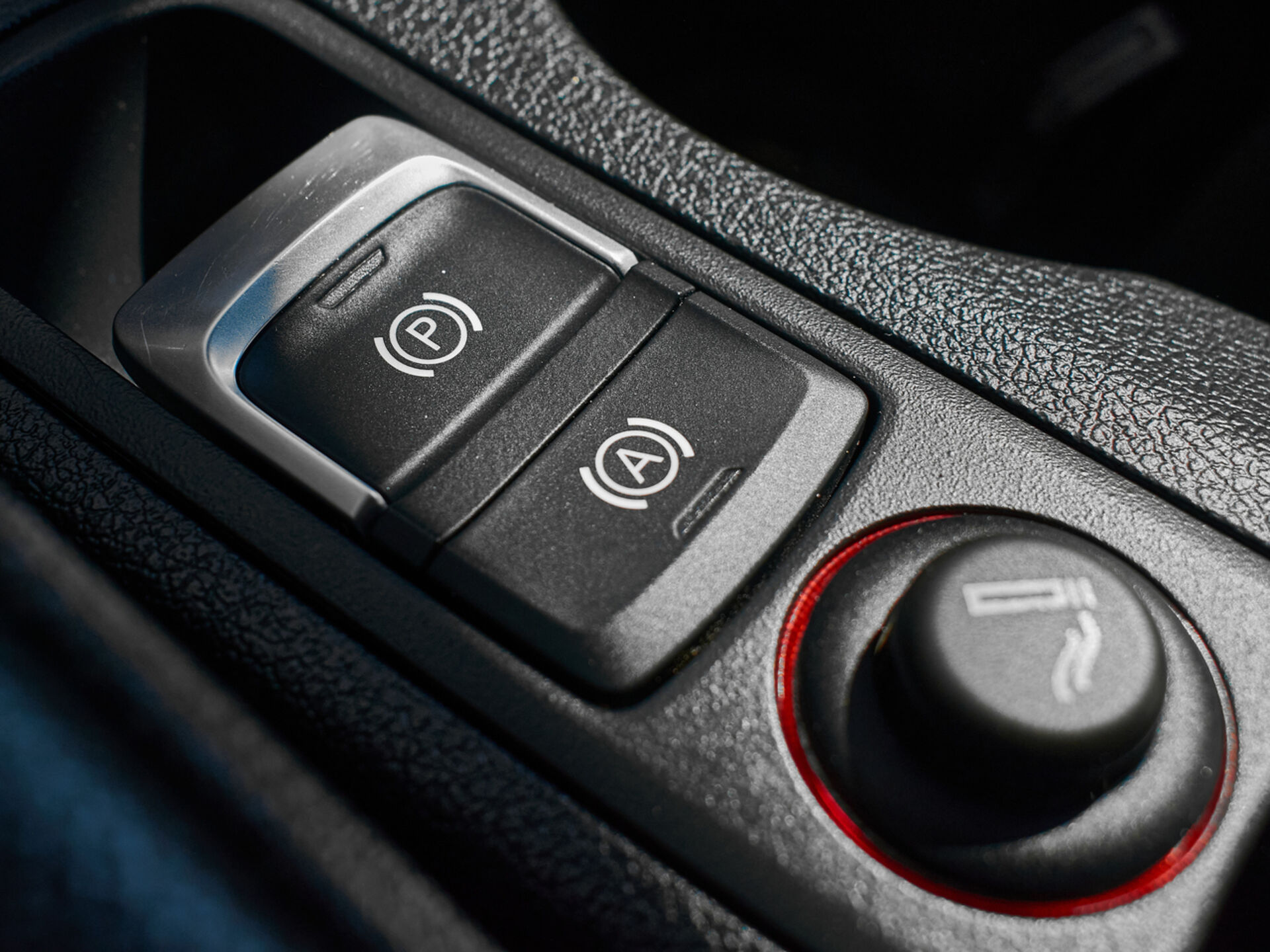Купить Audi Q3 2.0 AMT (170 л.с.) 4WD, 2012 в Екатеренбурге