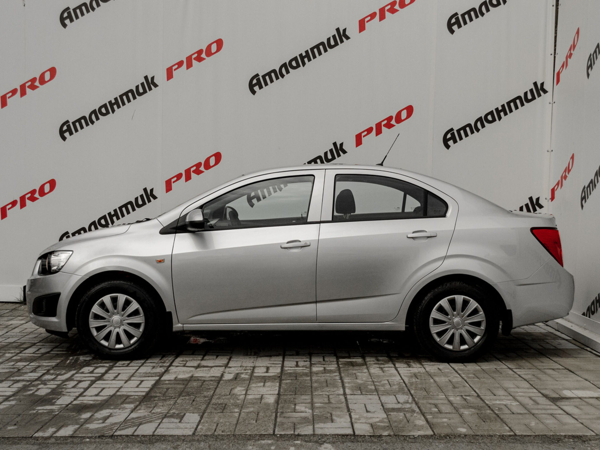Купить Chevrolet Aveo 1.6 AT (115 л.с.), 2013 в Екатеренбурге